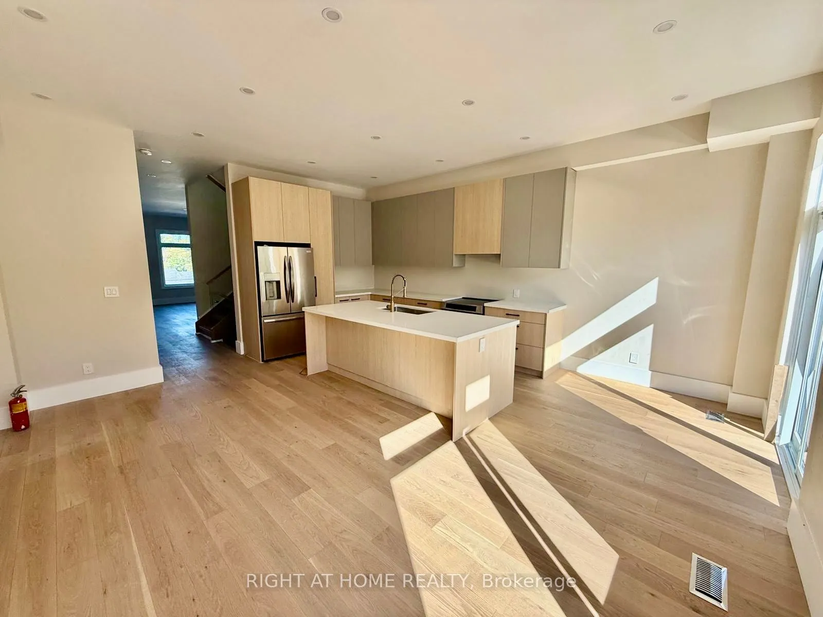79B River Street