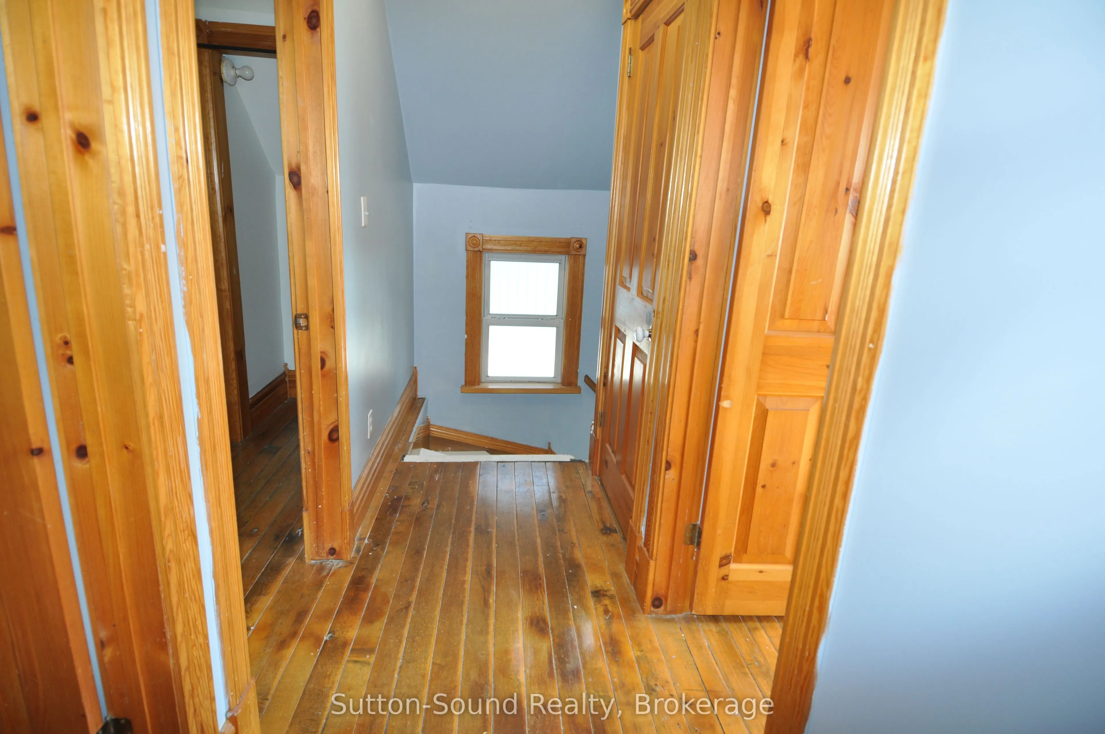 318760 Grey Road 1 Drive