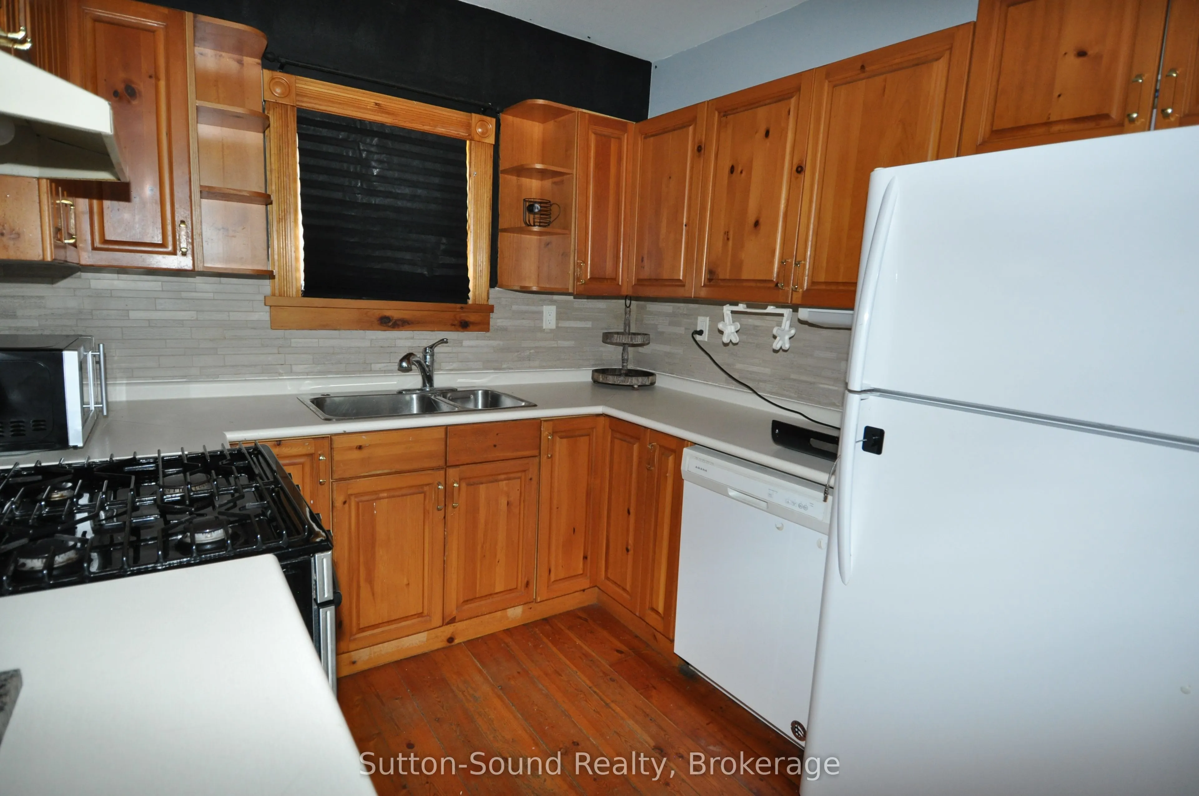 318760 Grey Road 1 Drive