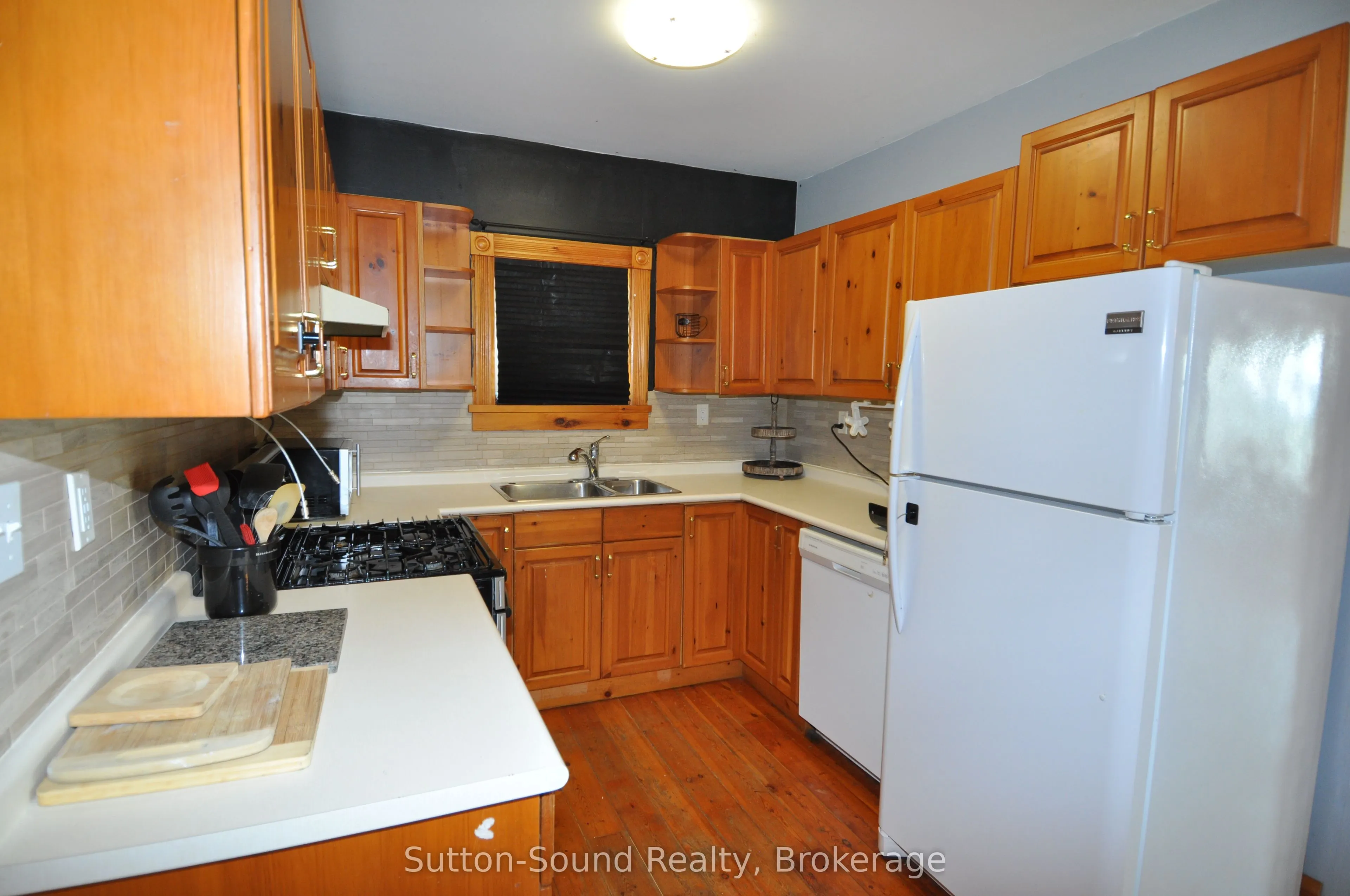 318760 Grey Road 1 Drive