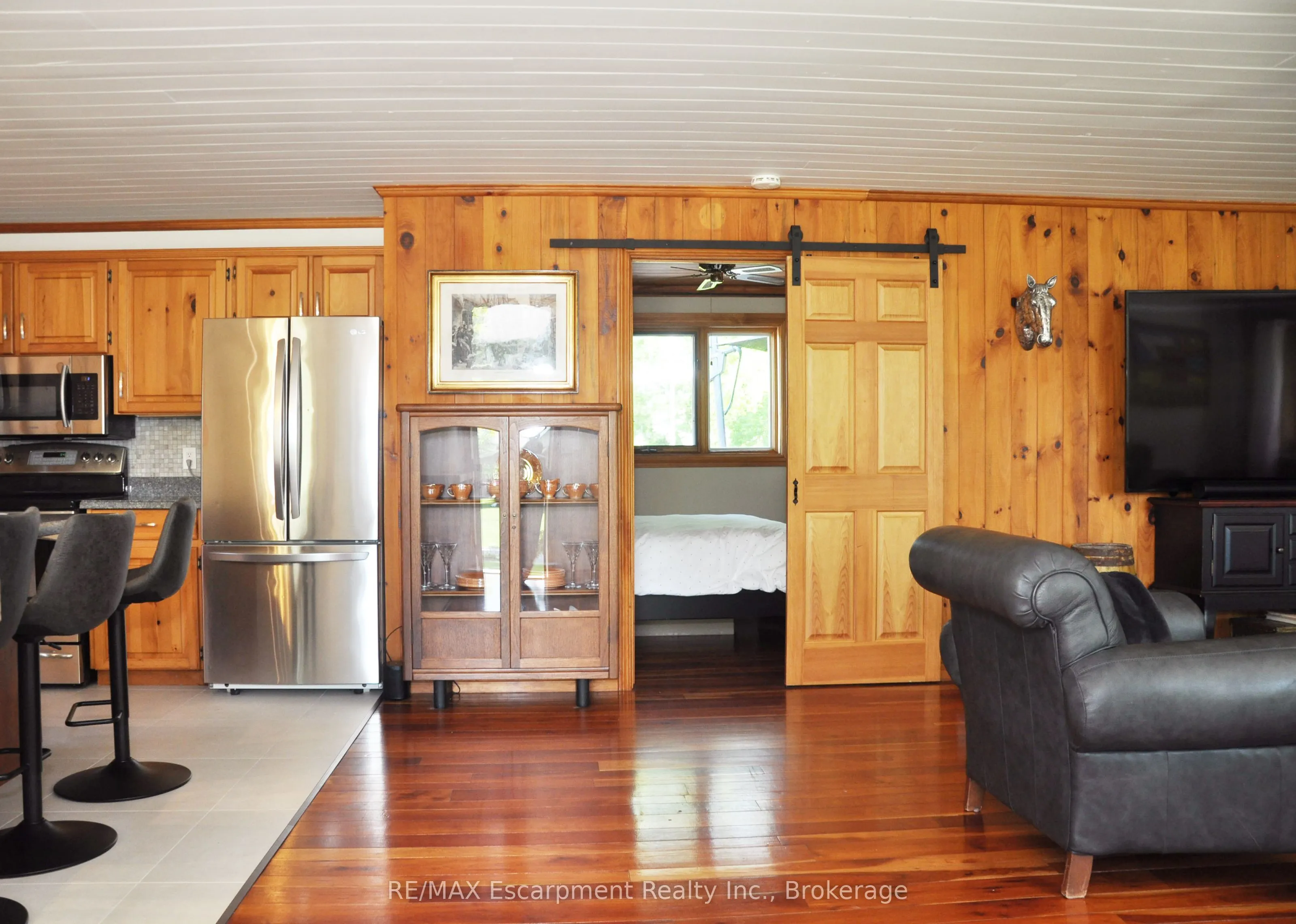 3 Howey Avenue