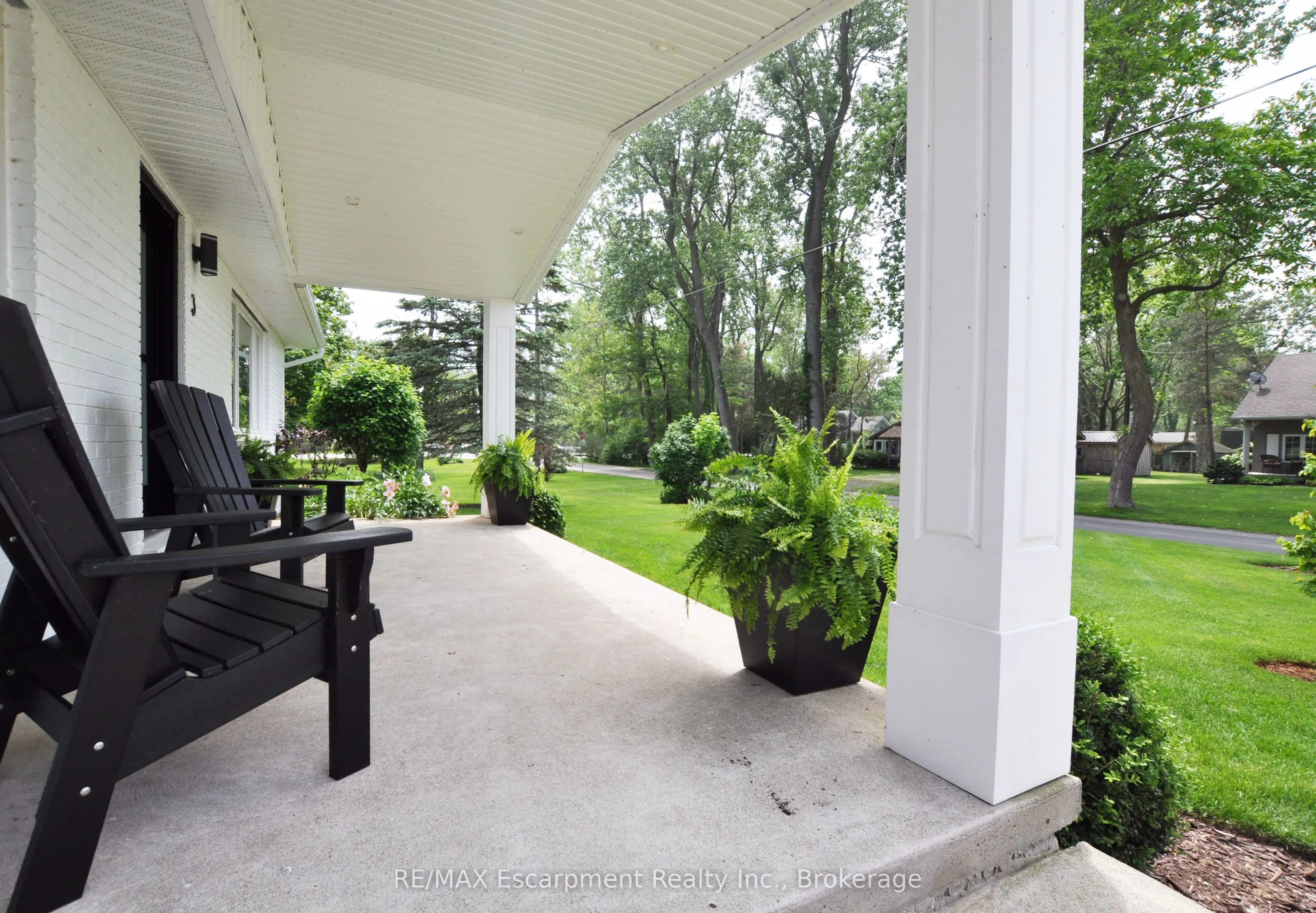 3 Howey Avenue