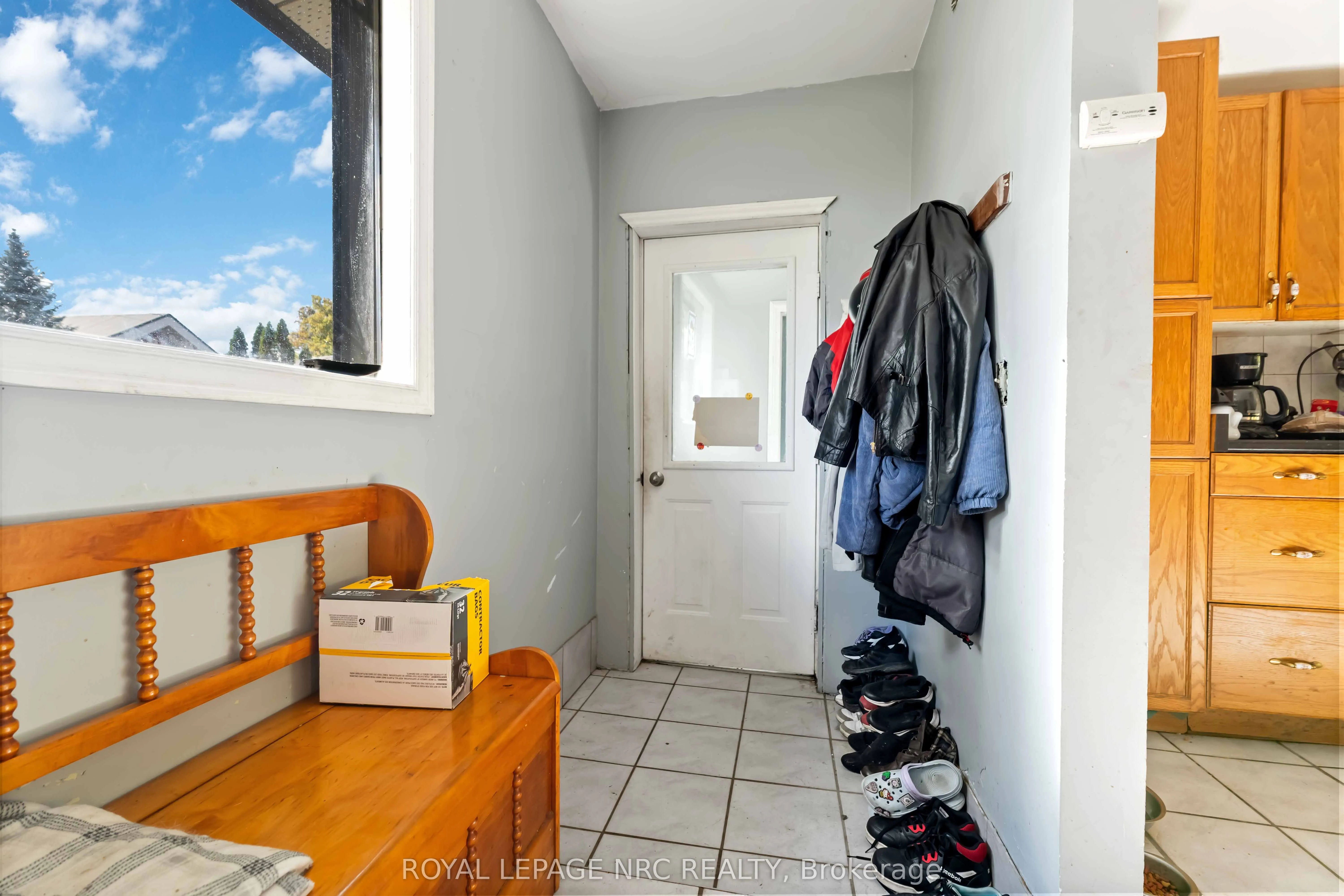 4793 Lyons Parkway