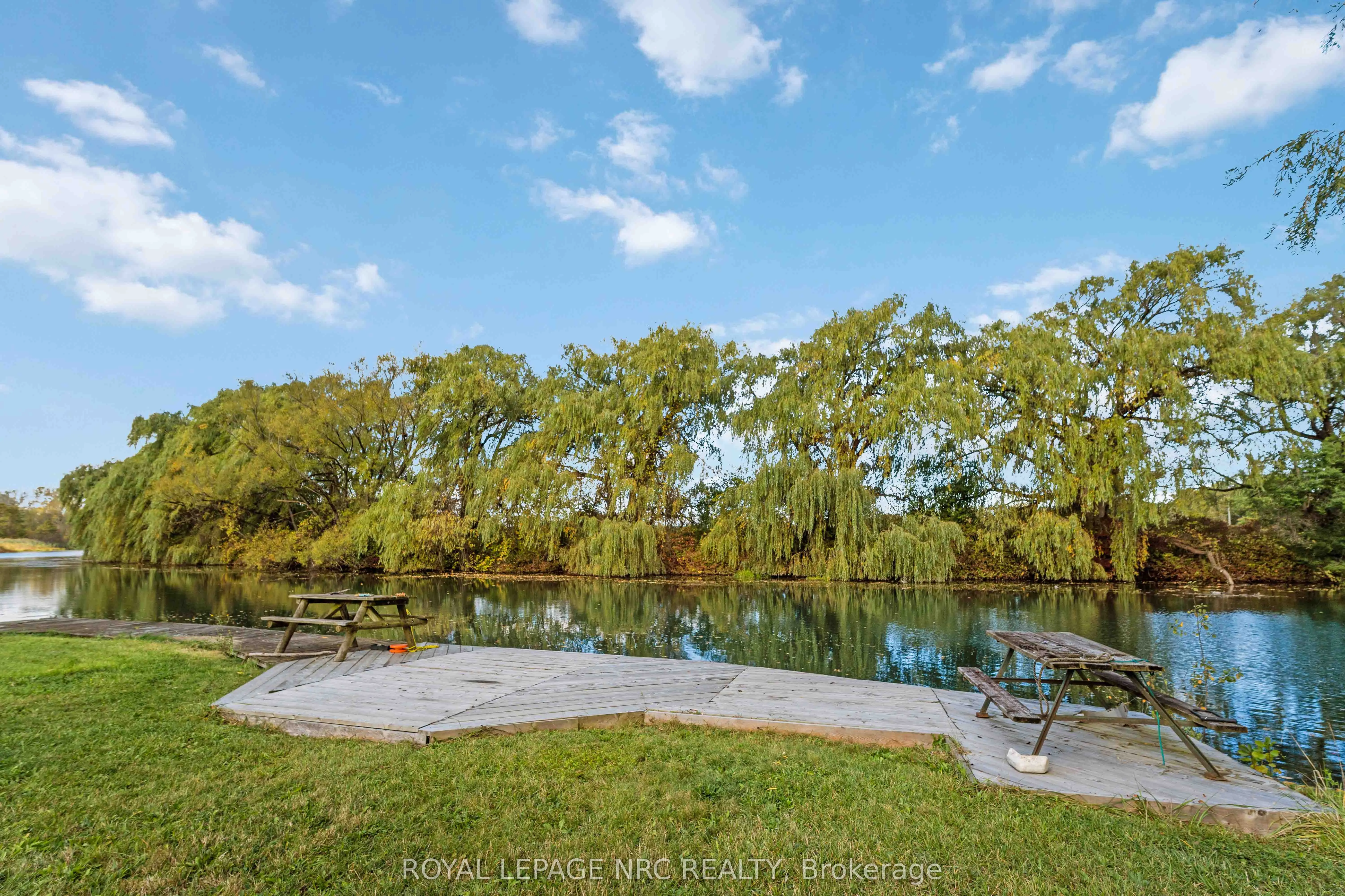 4793 Lyons Parkway
