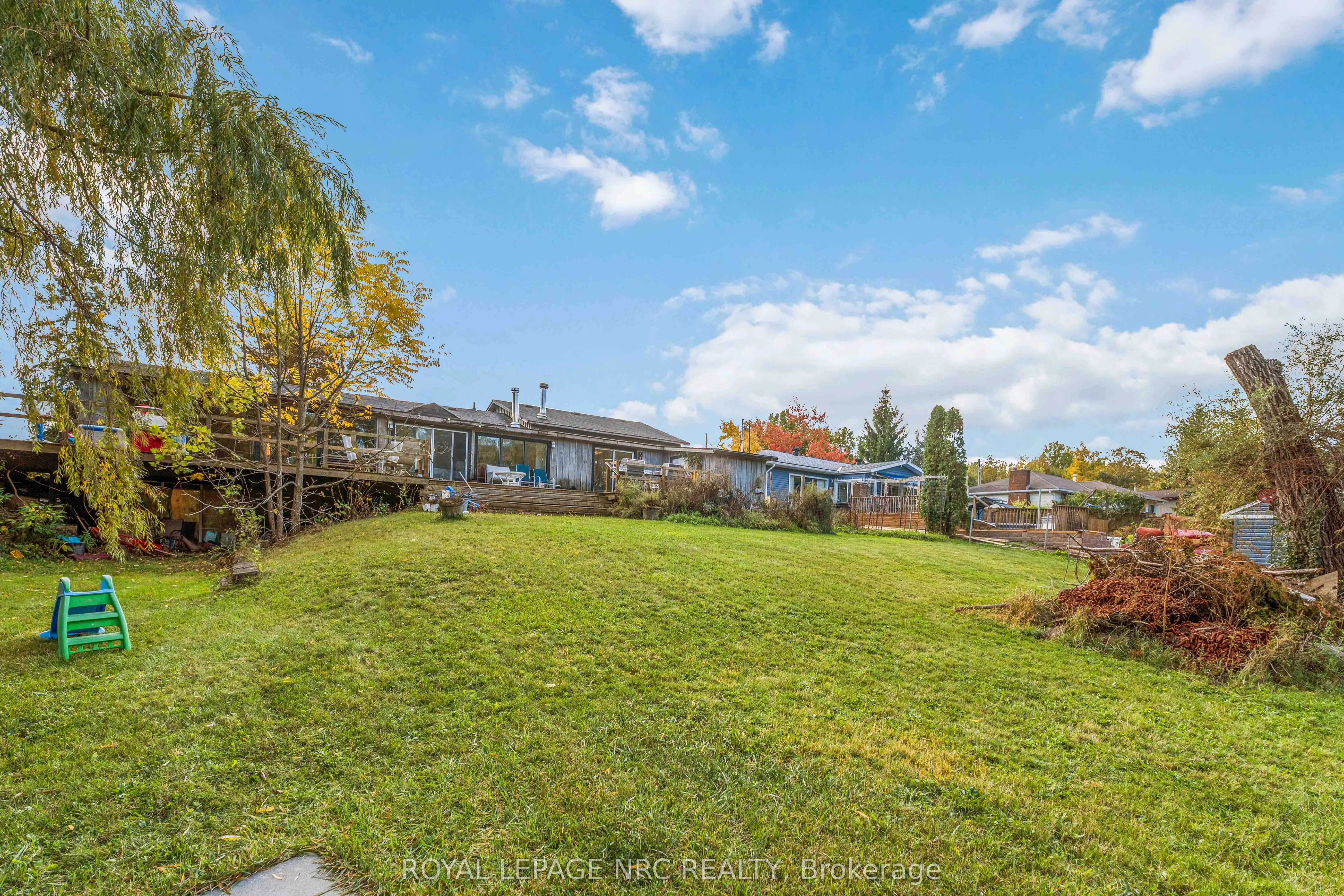 4793 Lyons Parkway