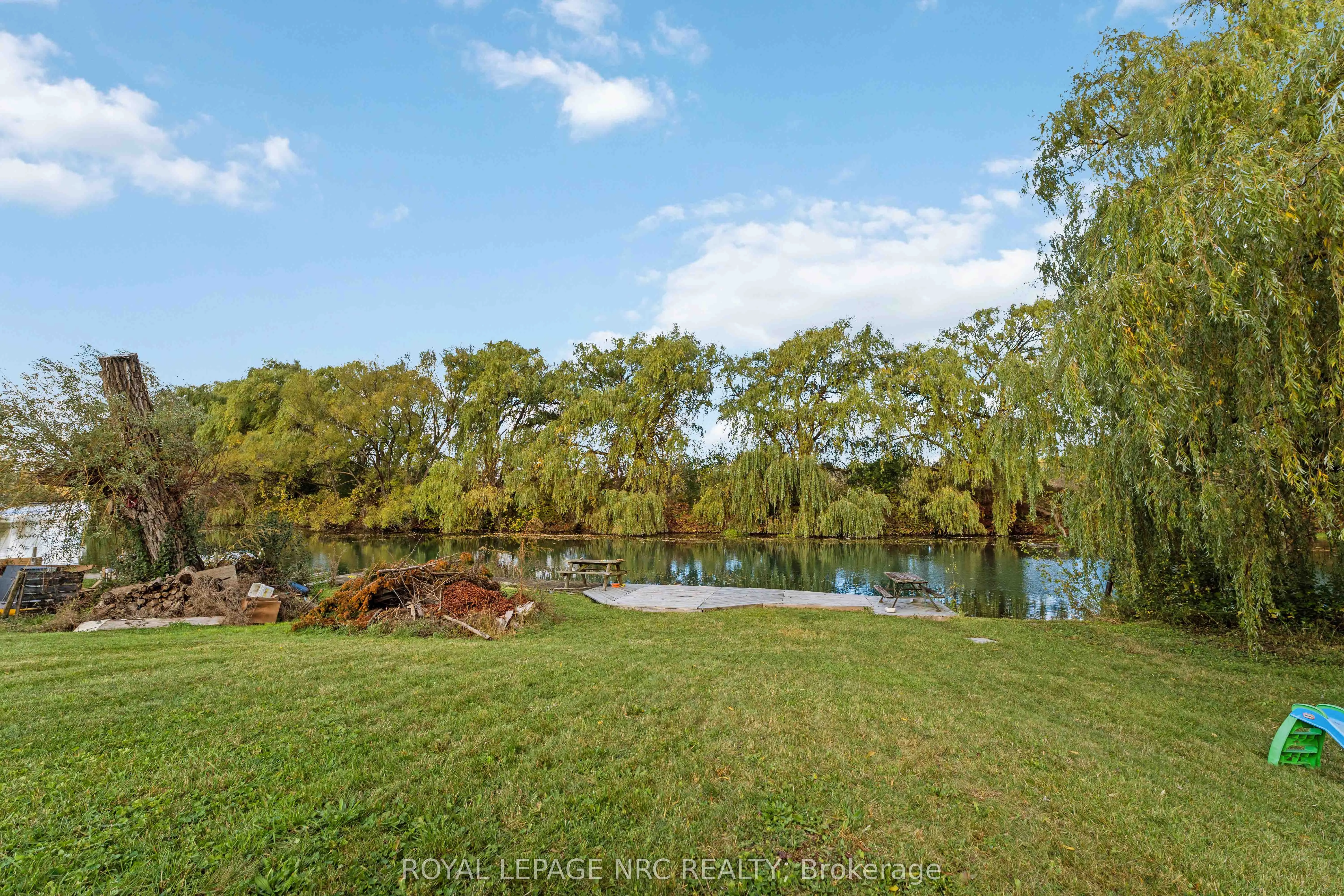 4793 Lyons Parkway