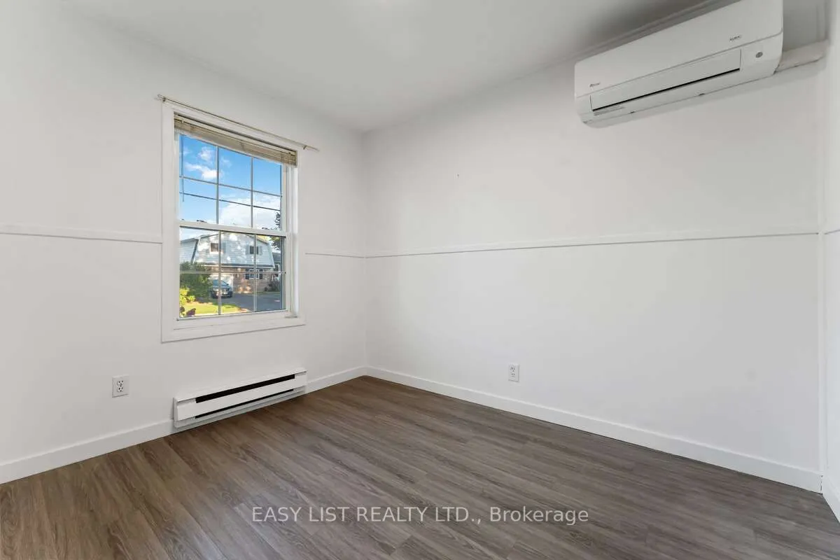 1290 St. Jean Street