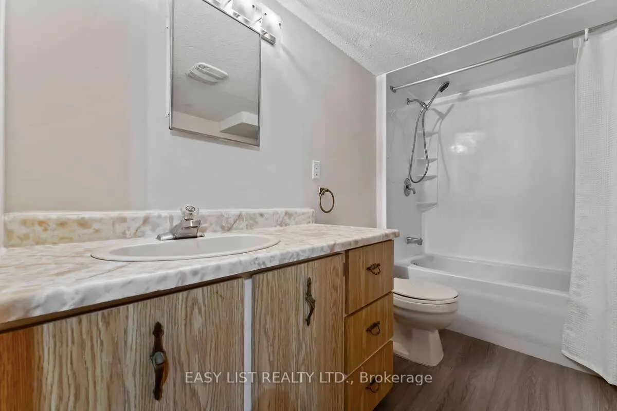 1290 St. Jean Street