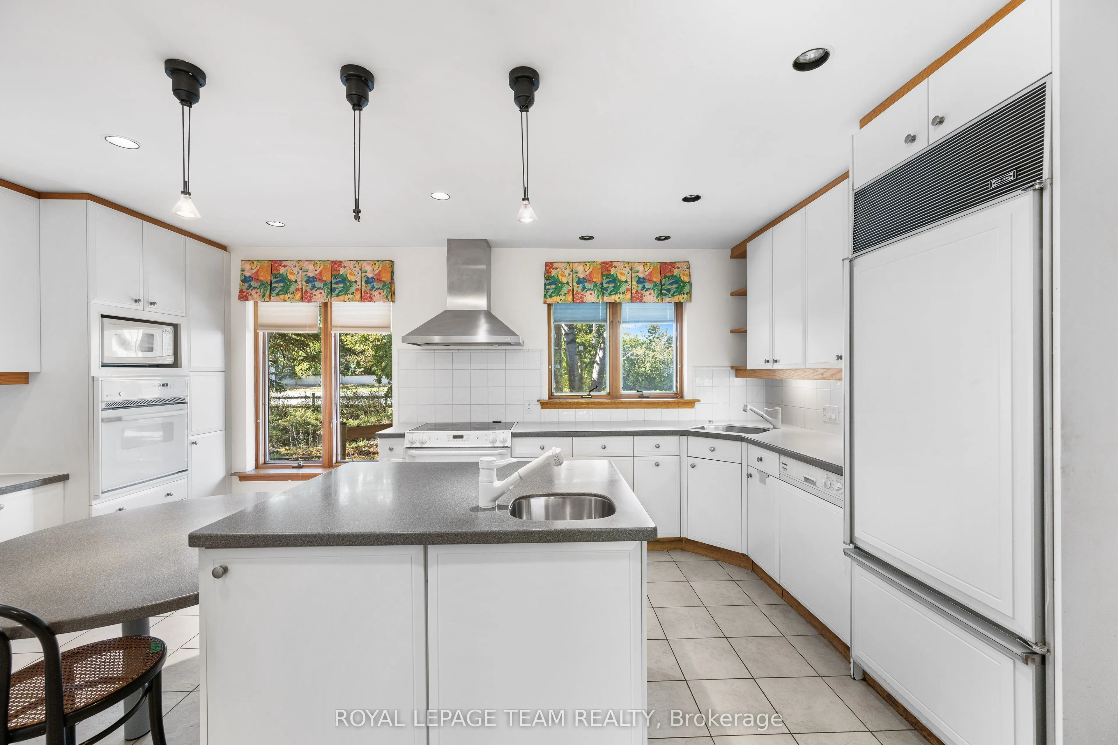 1495 Prince Of Wales Drive