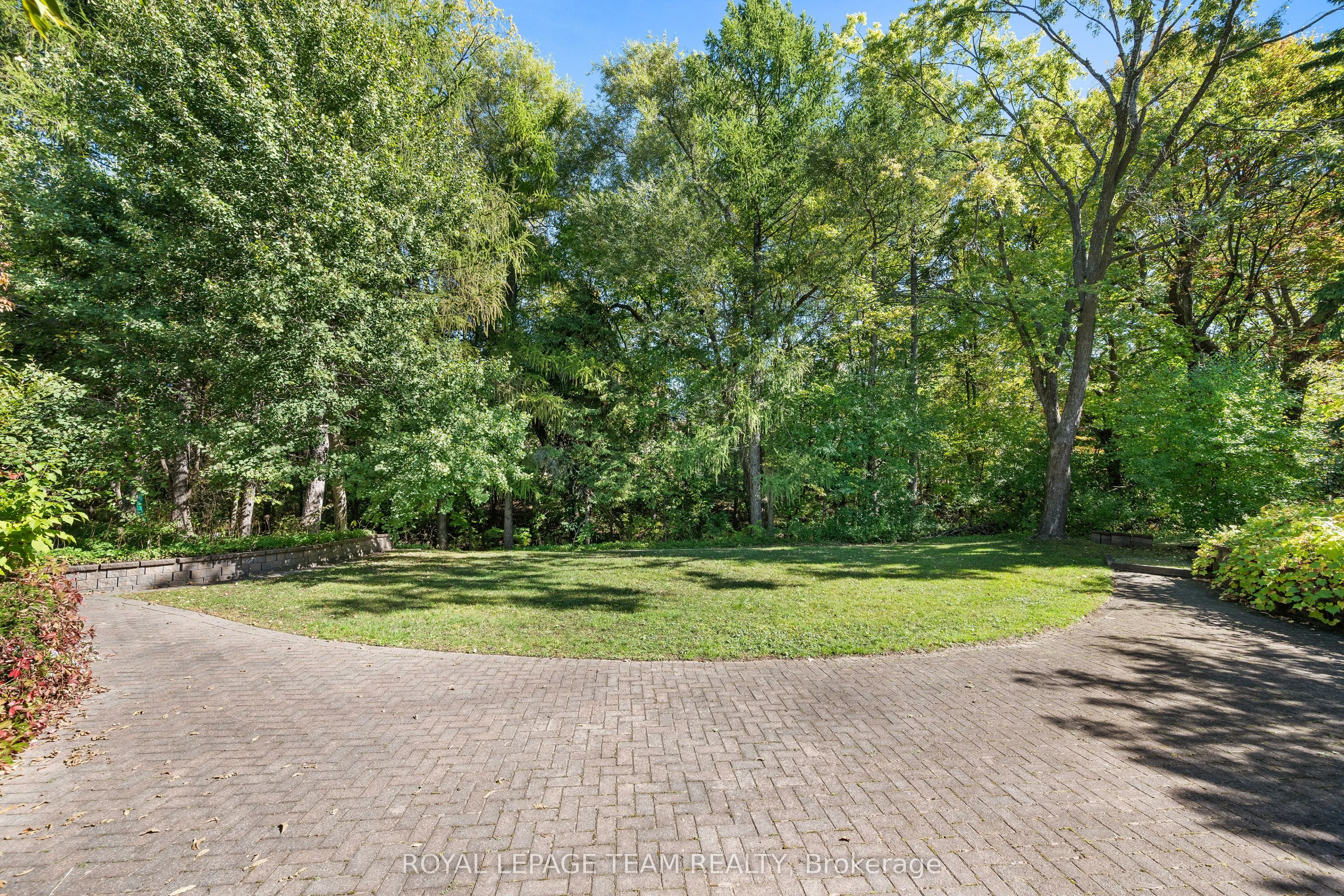 1495 Prince Of Wales Drive