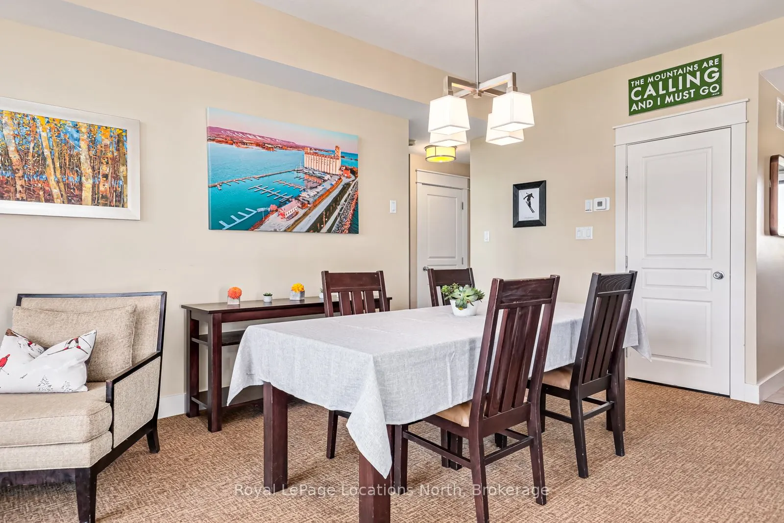 125 FAIRWAY Court, #221