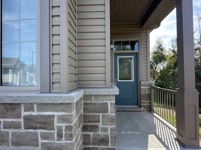 17 Lakewood Crescent, #39