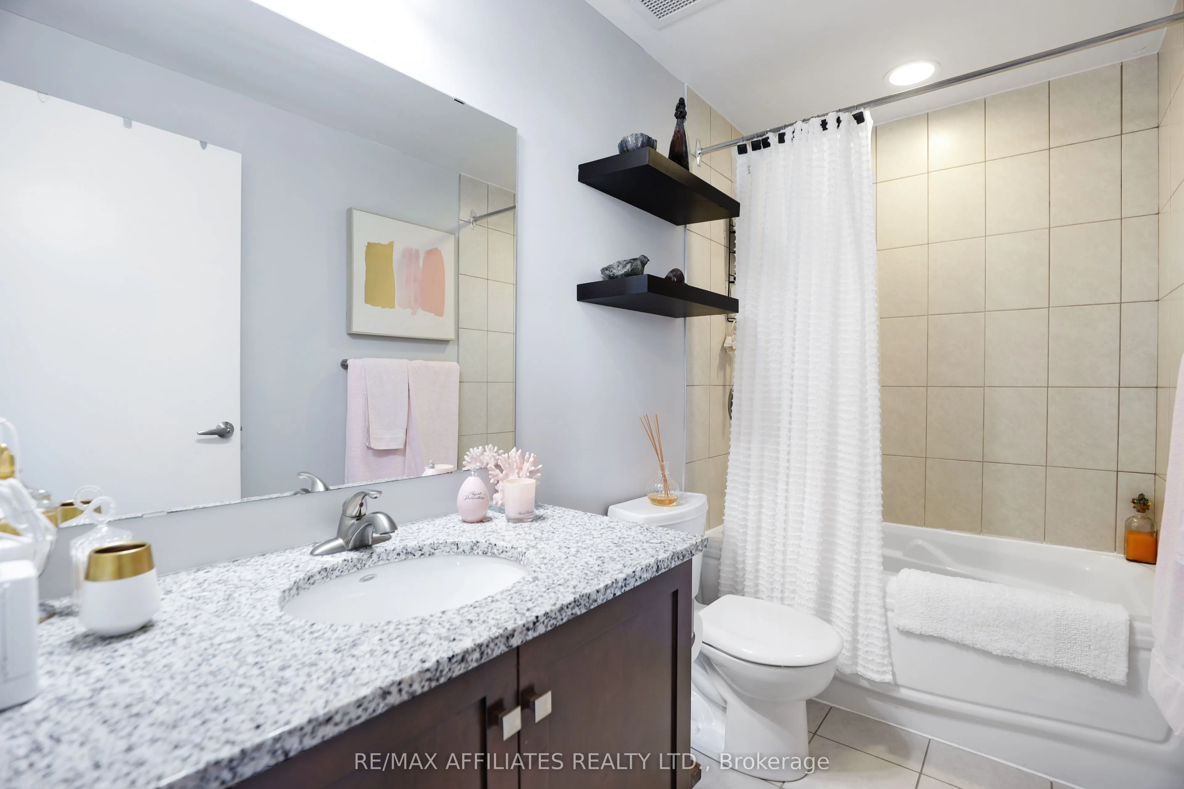 575 Byron Avenue, #407