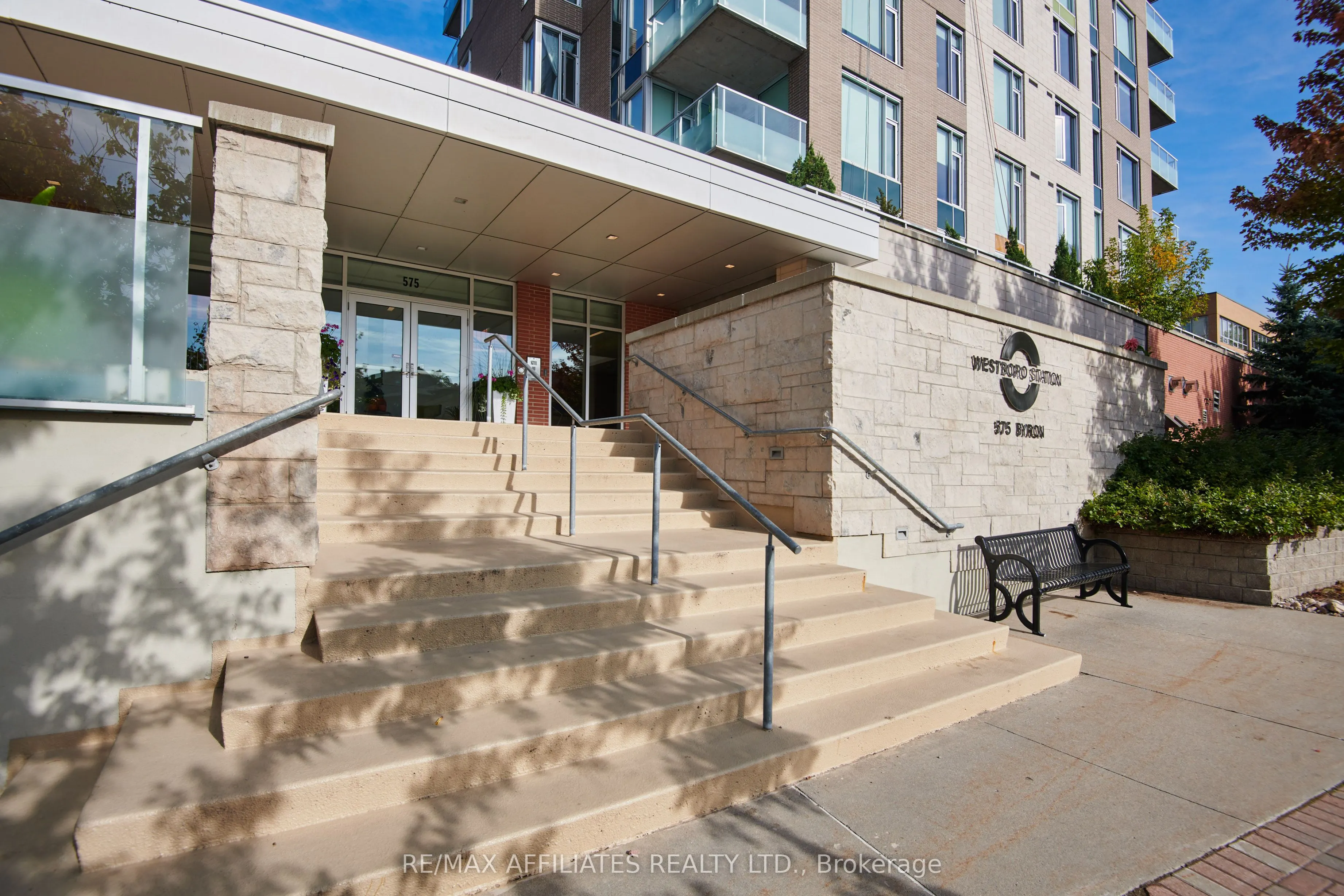 575 Byron Avenue, #407