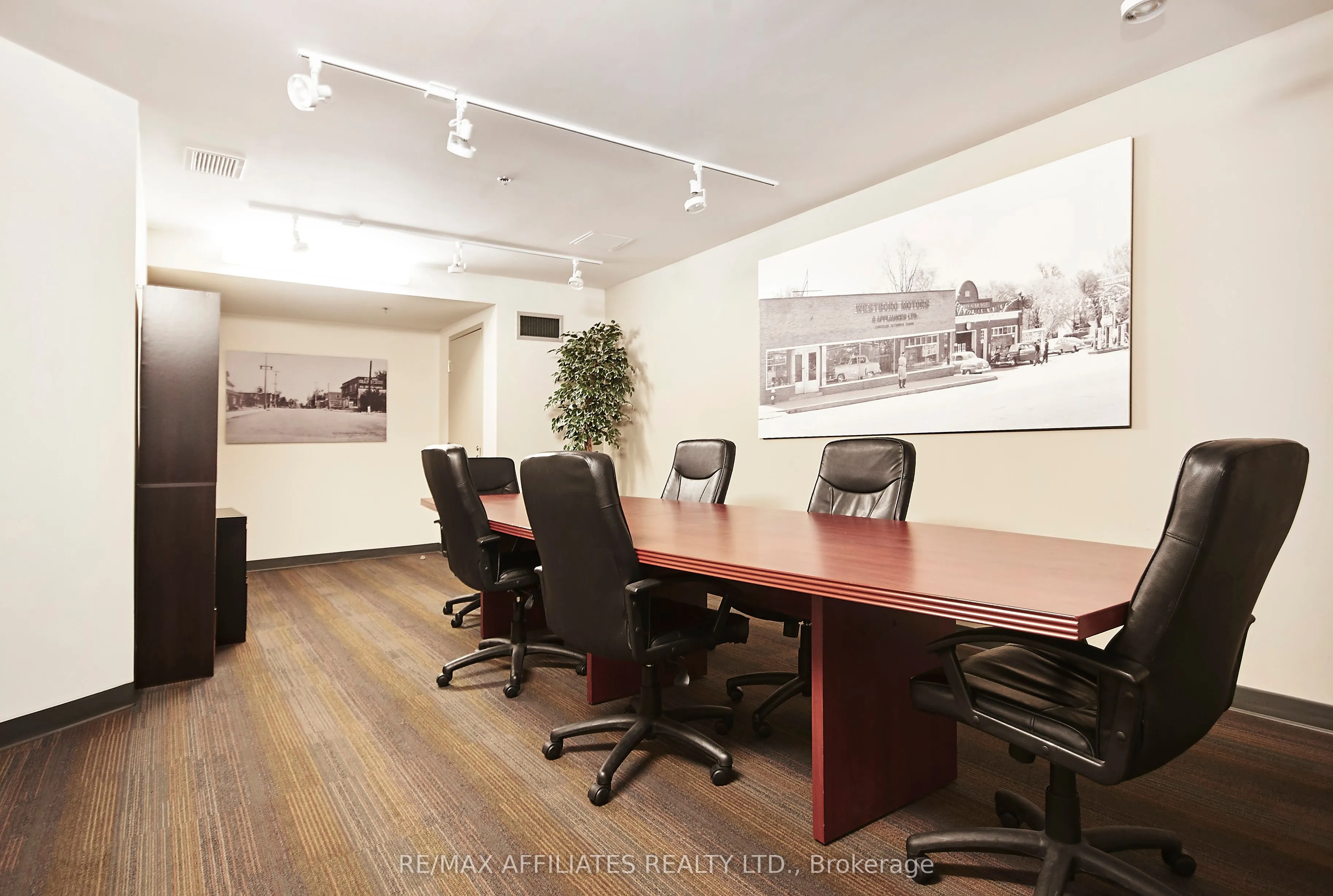 575 Byron Avenue, #407