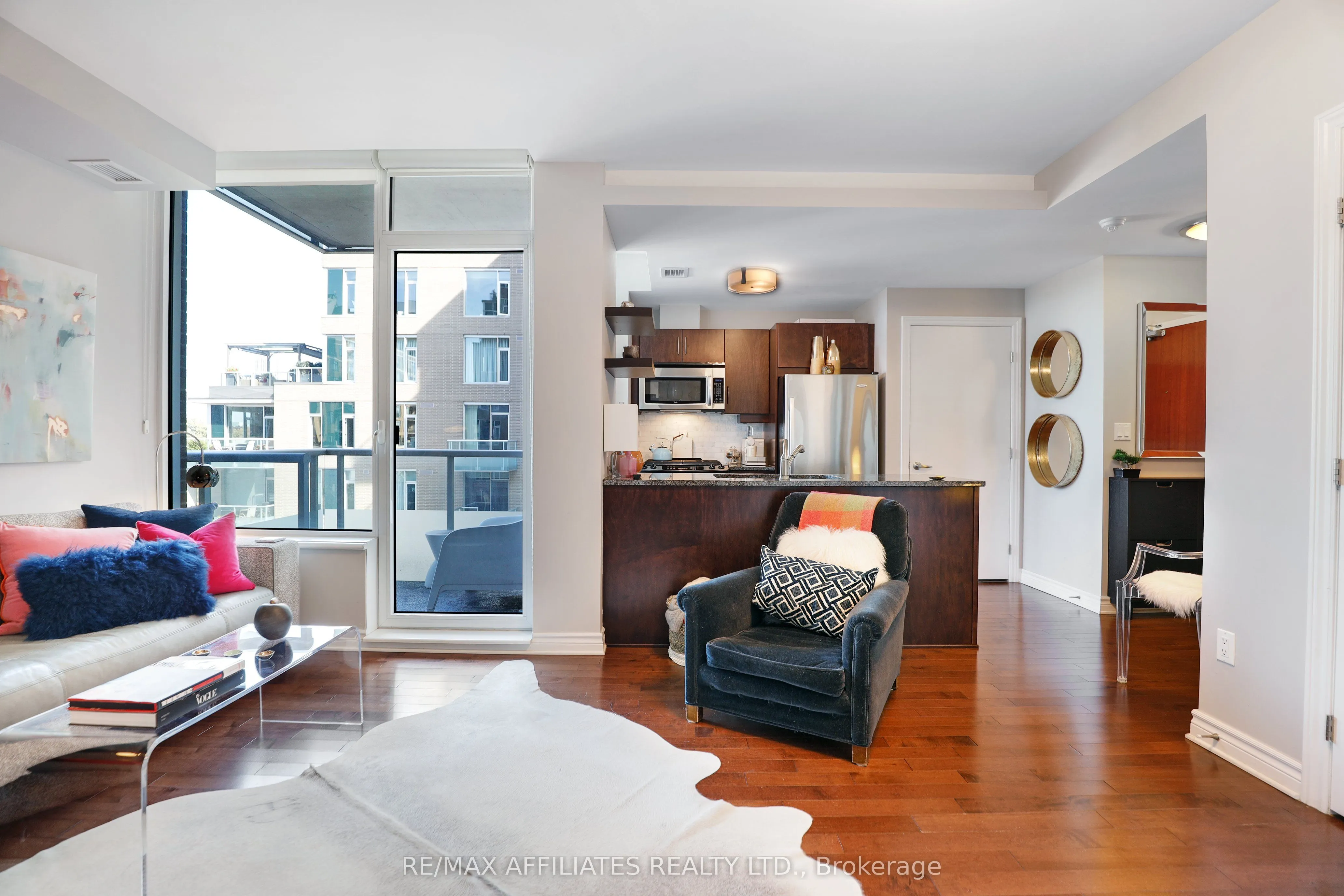 575 Byron Avenue, #407
