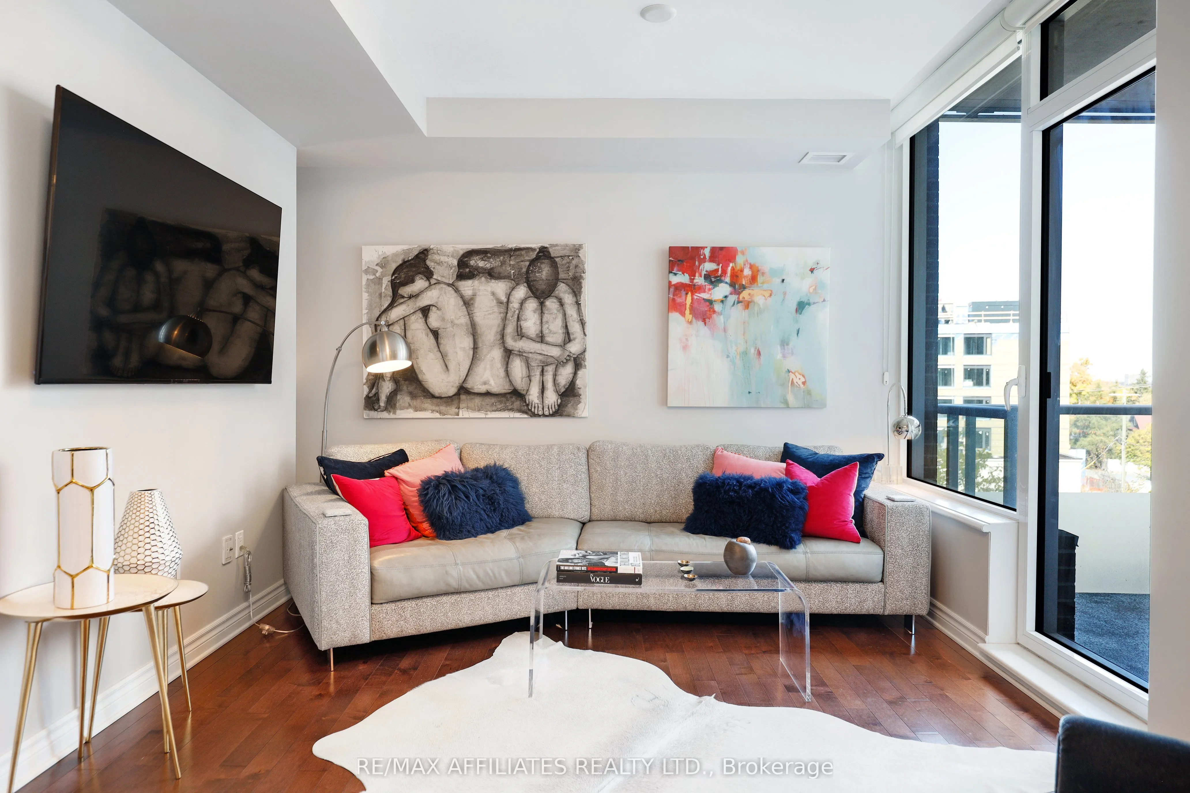 575 Byron Avenue, #407
