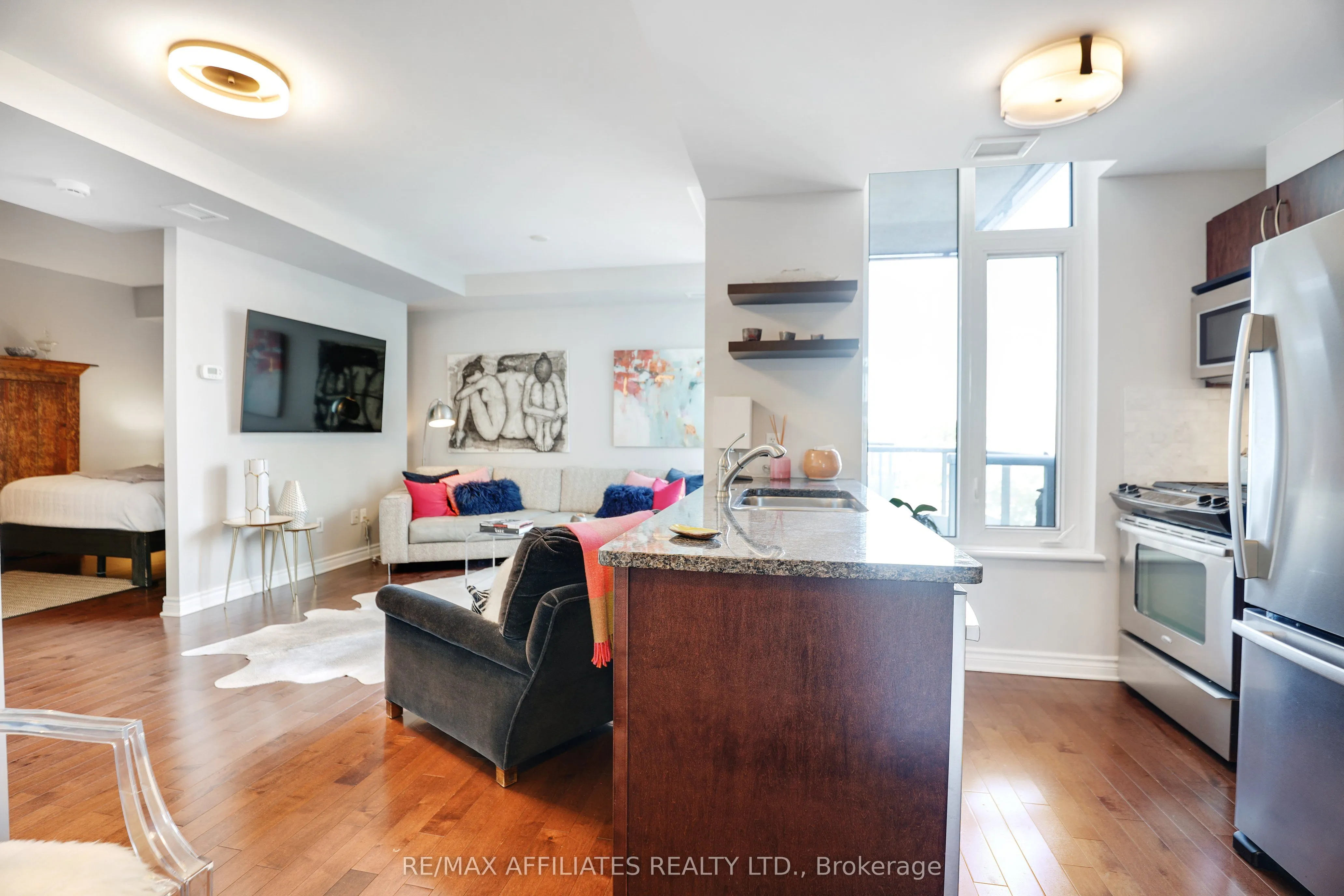 575 Byron Avenue, #407