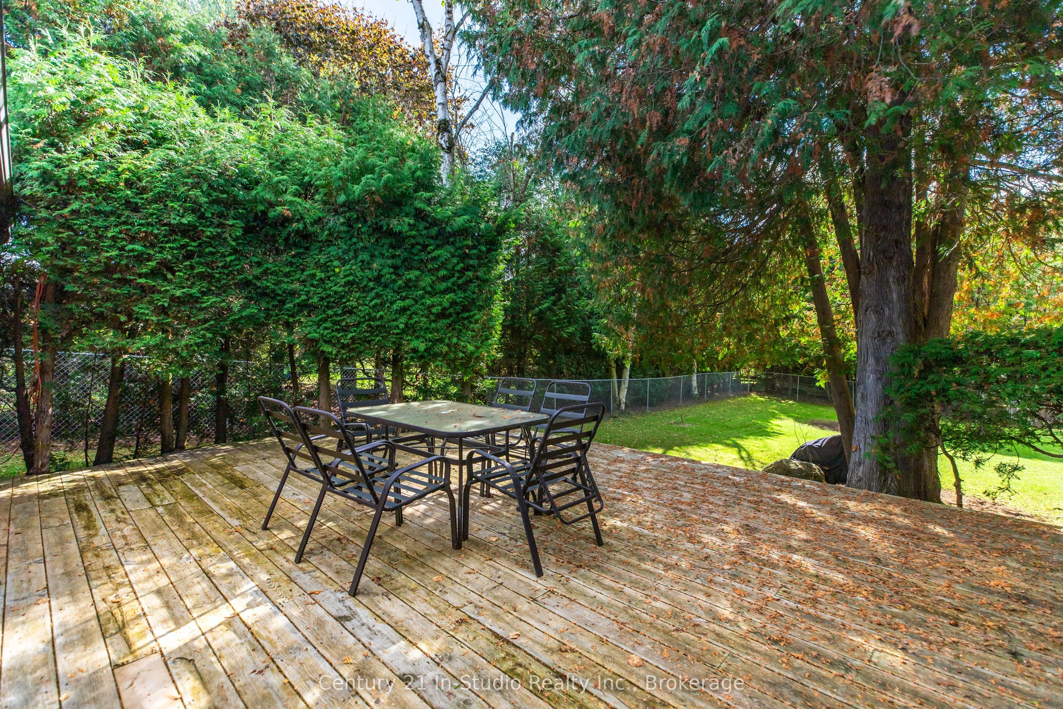 104 Glenwood Place