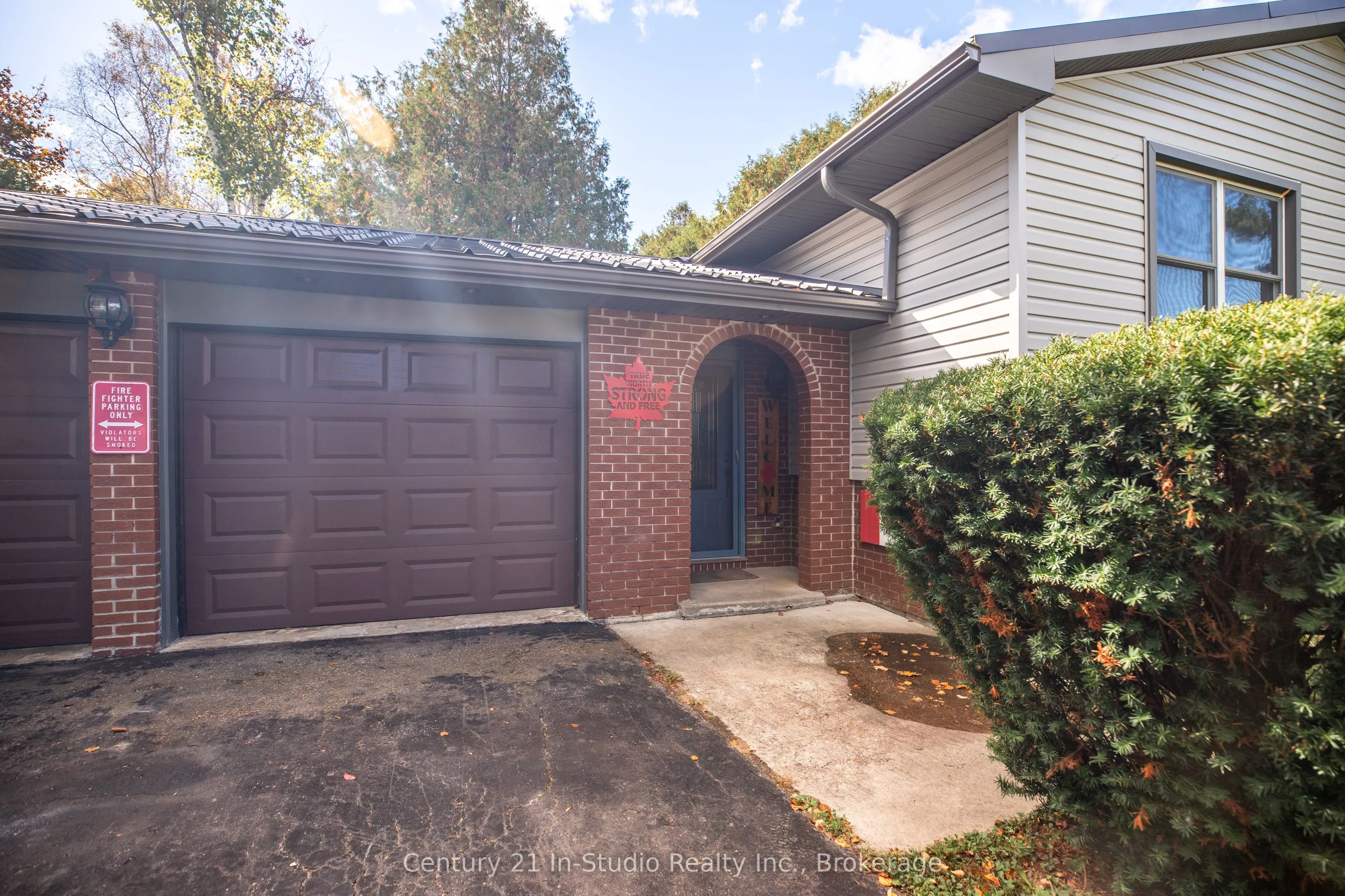 104 Glenwood Place