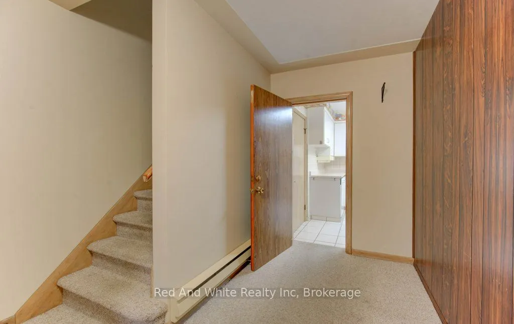 155 Elgin Crescent
