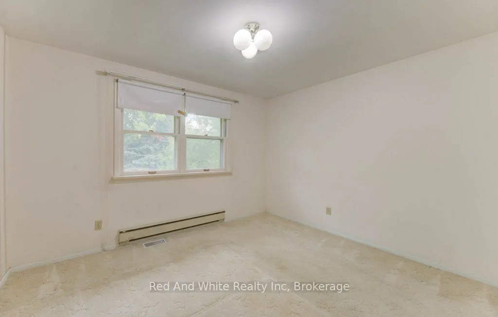 155 Elgin Crescent