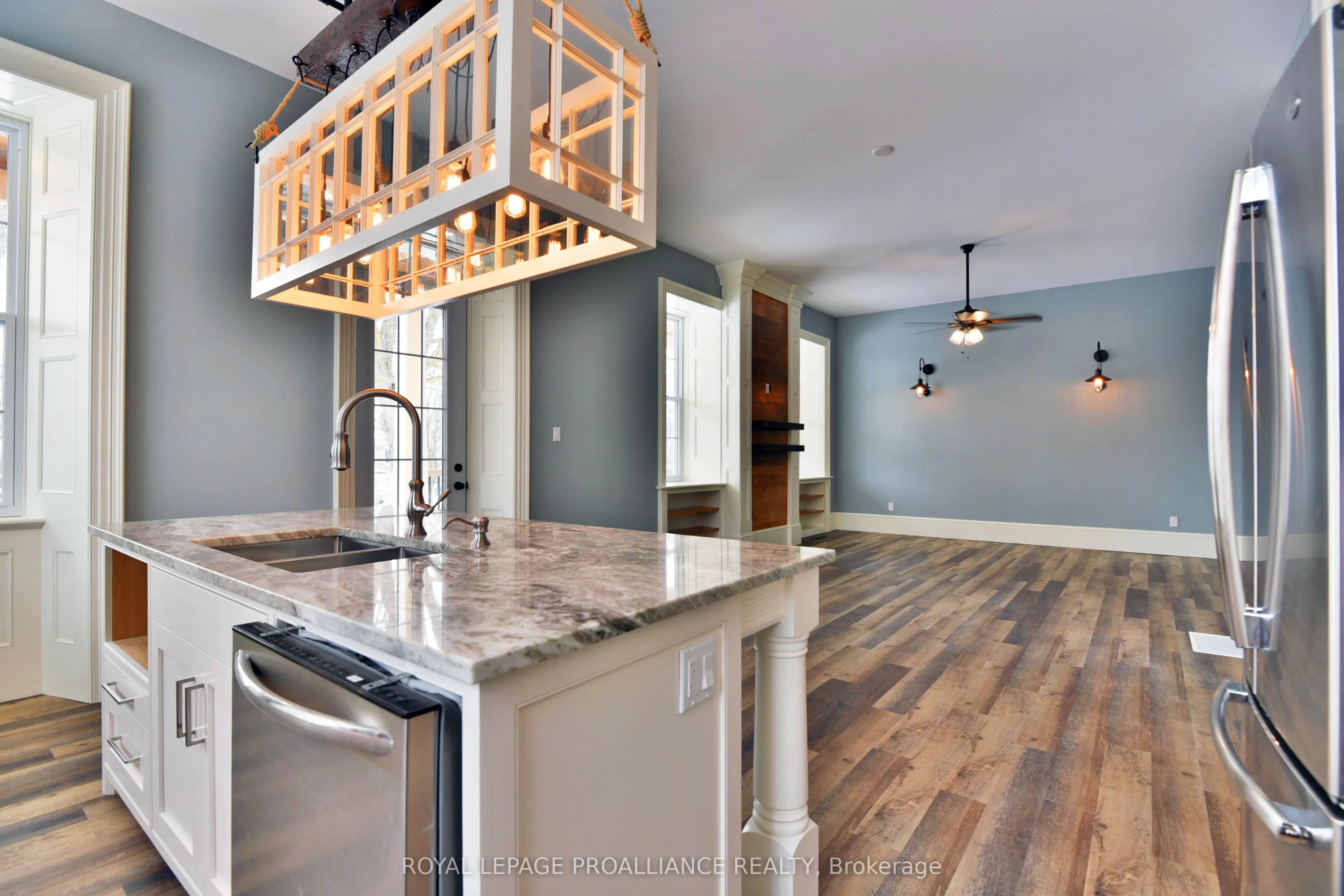 439 Edward Street, #1