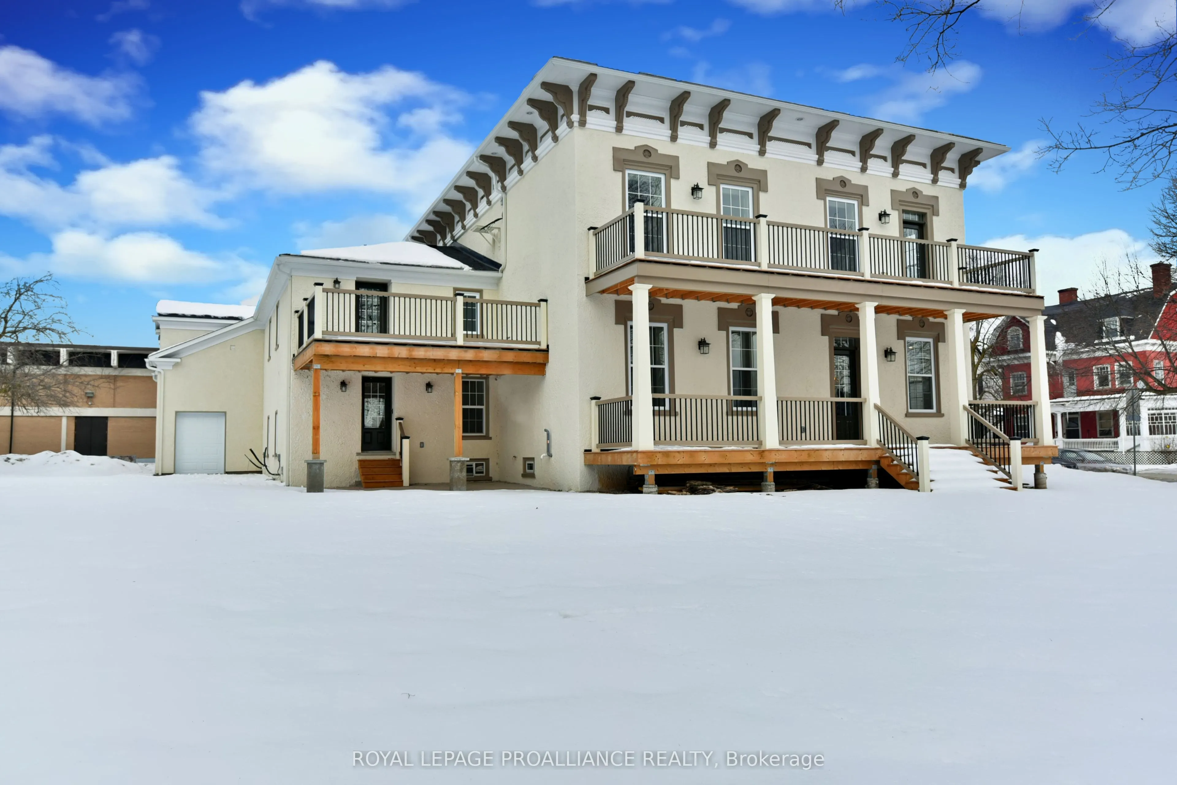 439 Edward Street, #1
