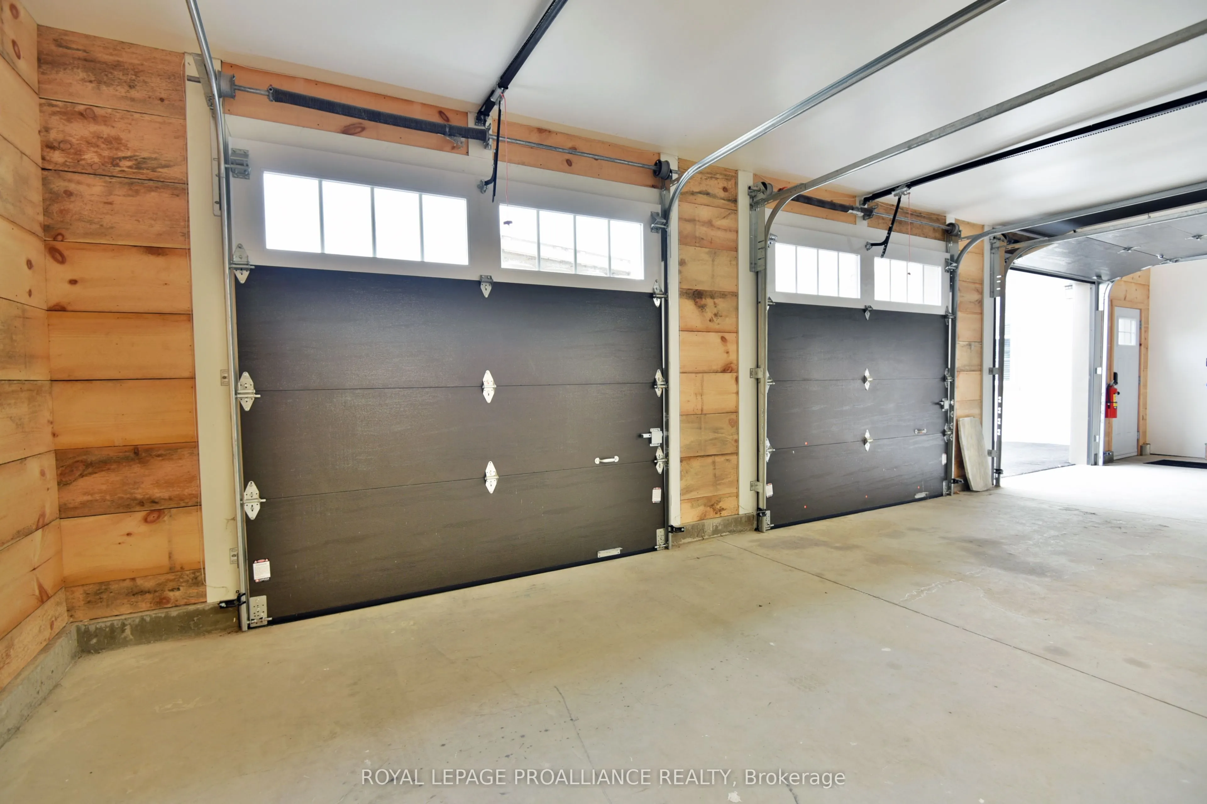 439 Edward Street, #1