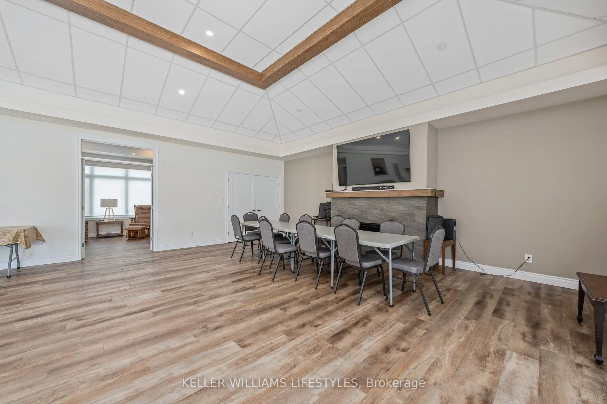 5969 TOWNSEND Line, #6