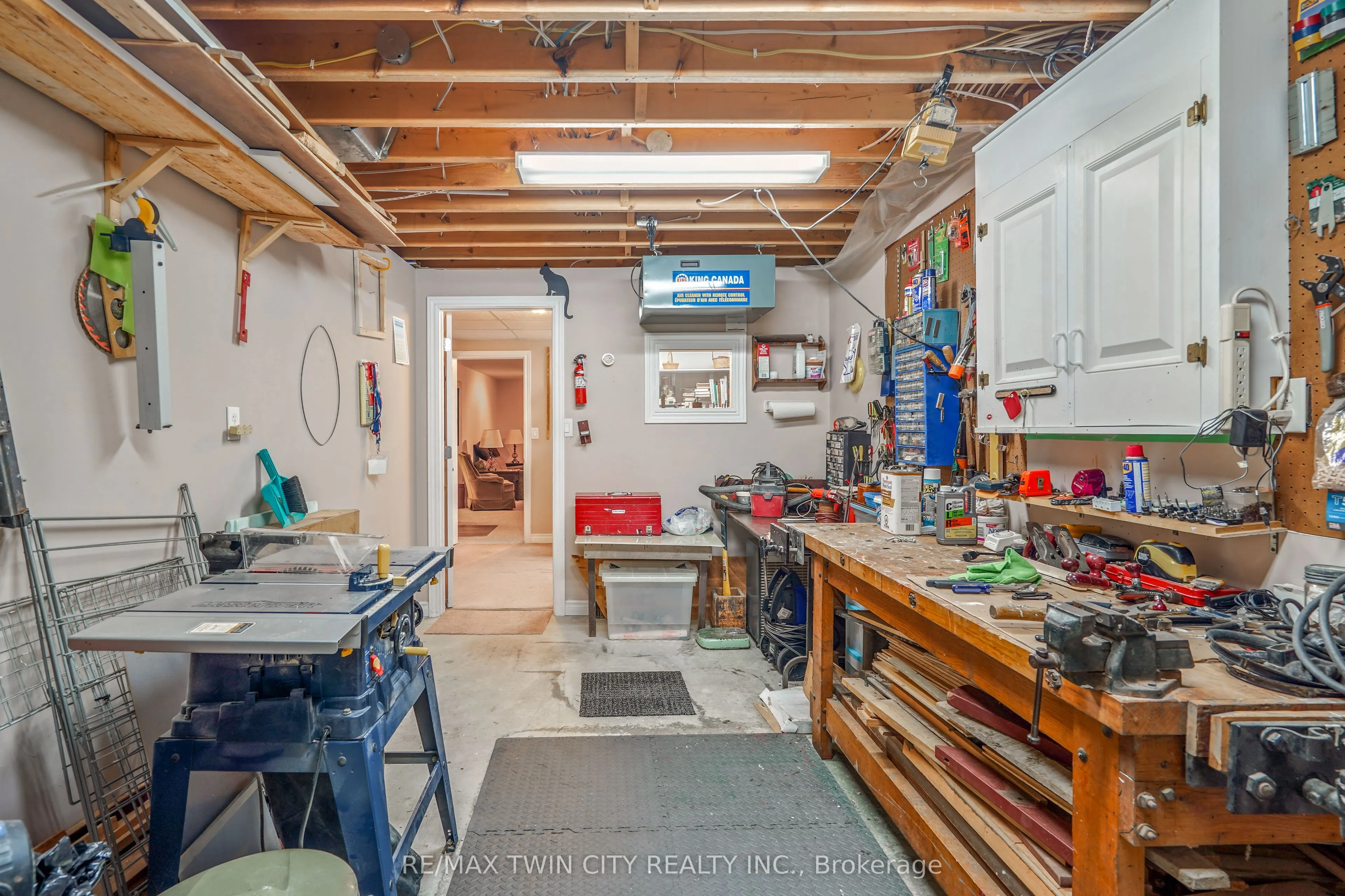 25 Cobden Court, #8
