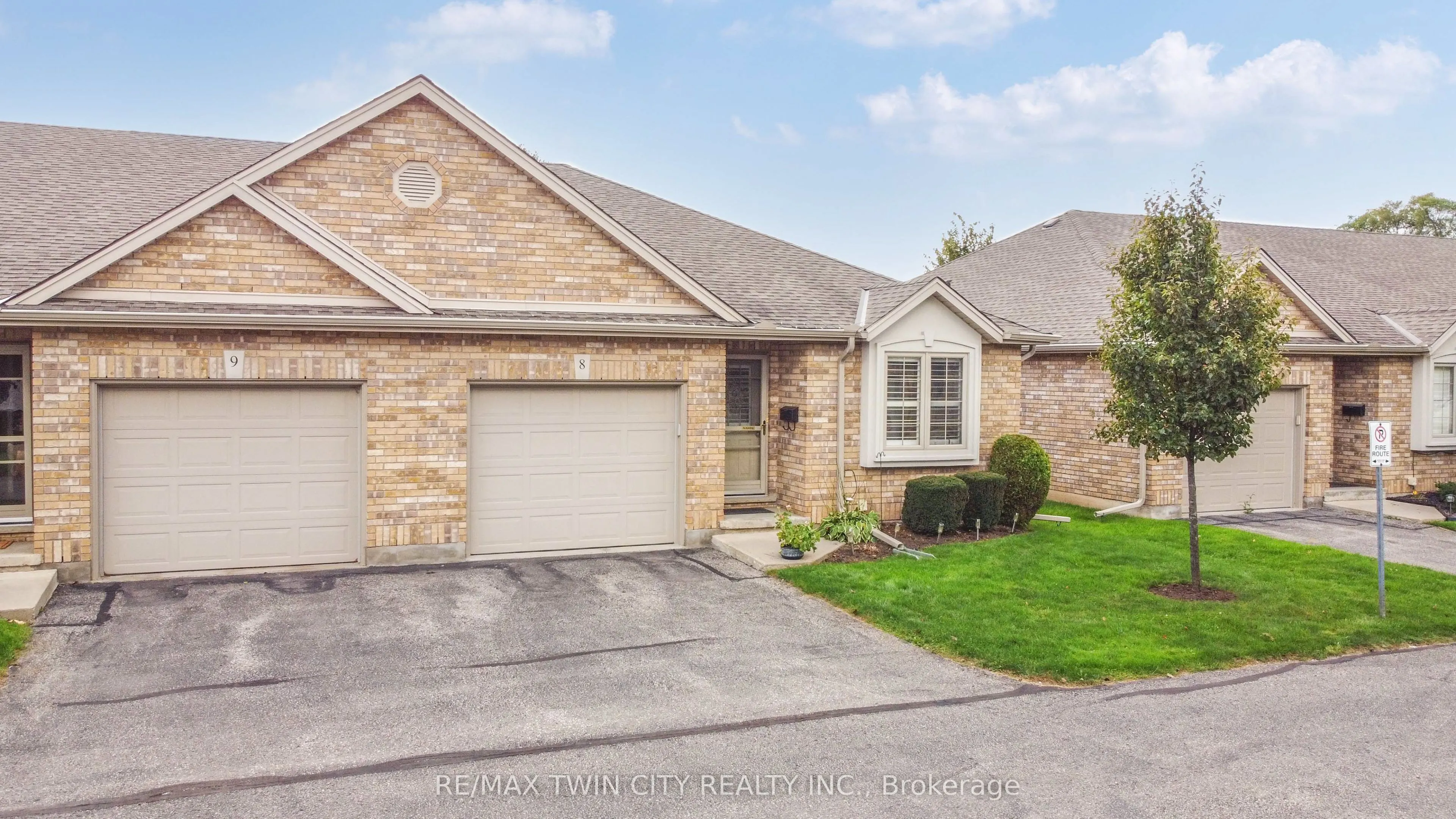 25 Cobden Court, #8