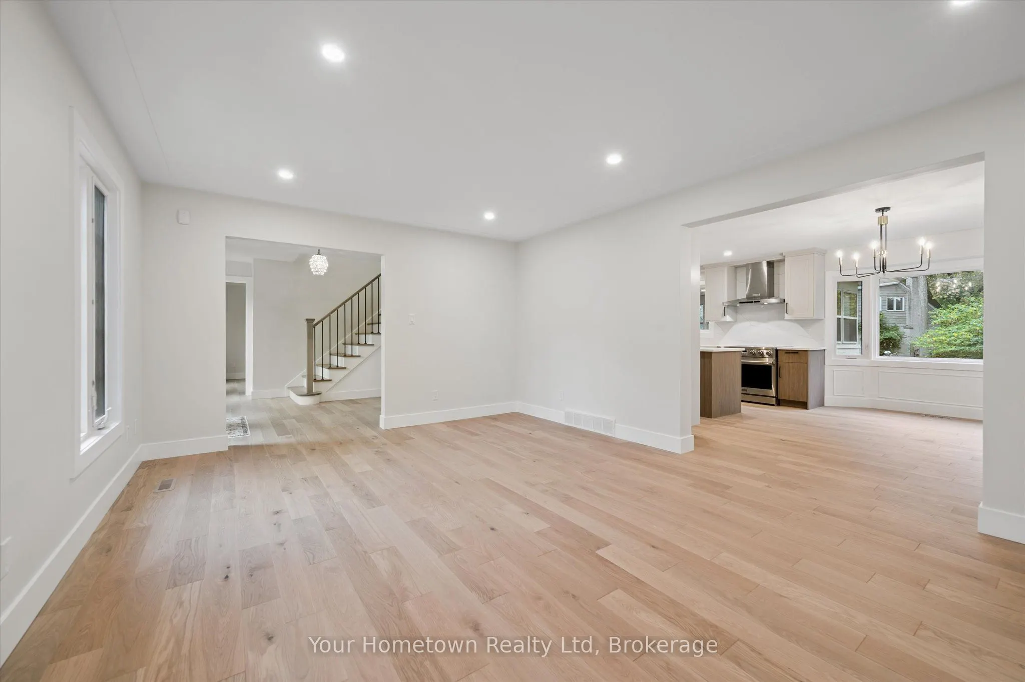 111 Thorndale Place
