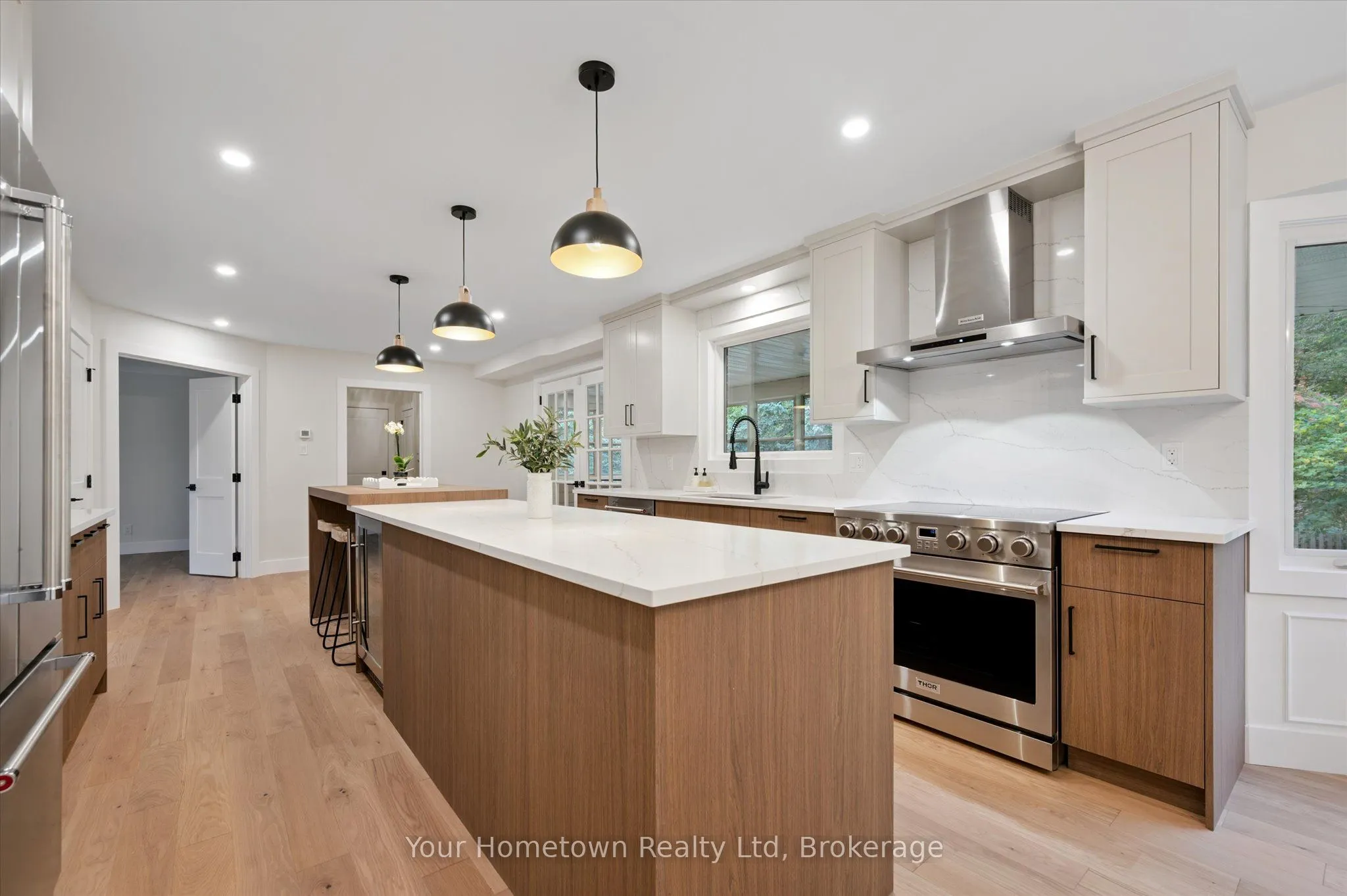 111 Thorndale Place
