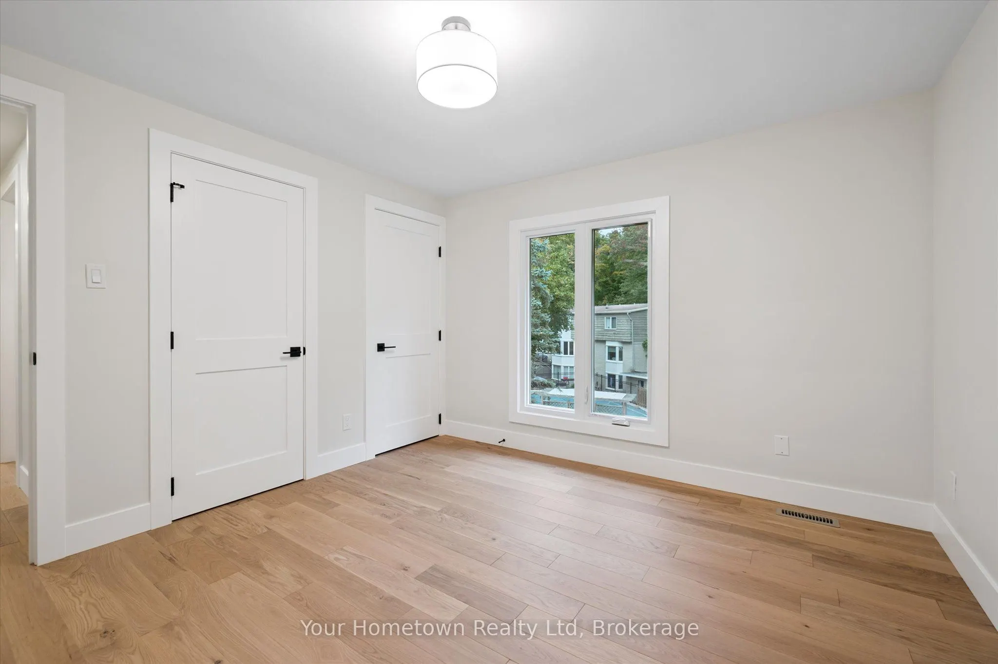111 Thorndale Place