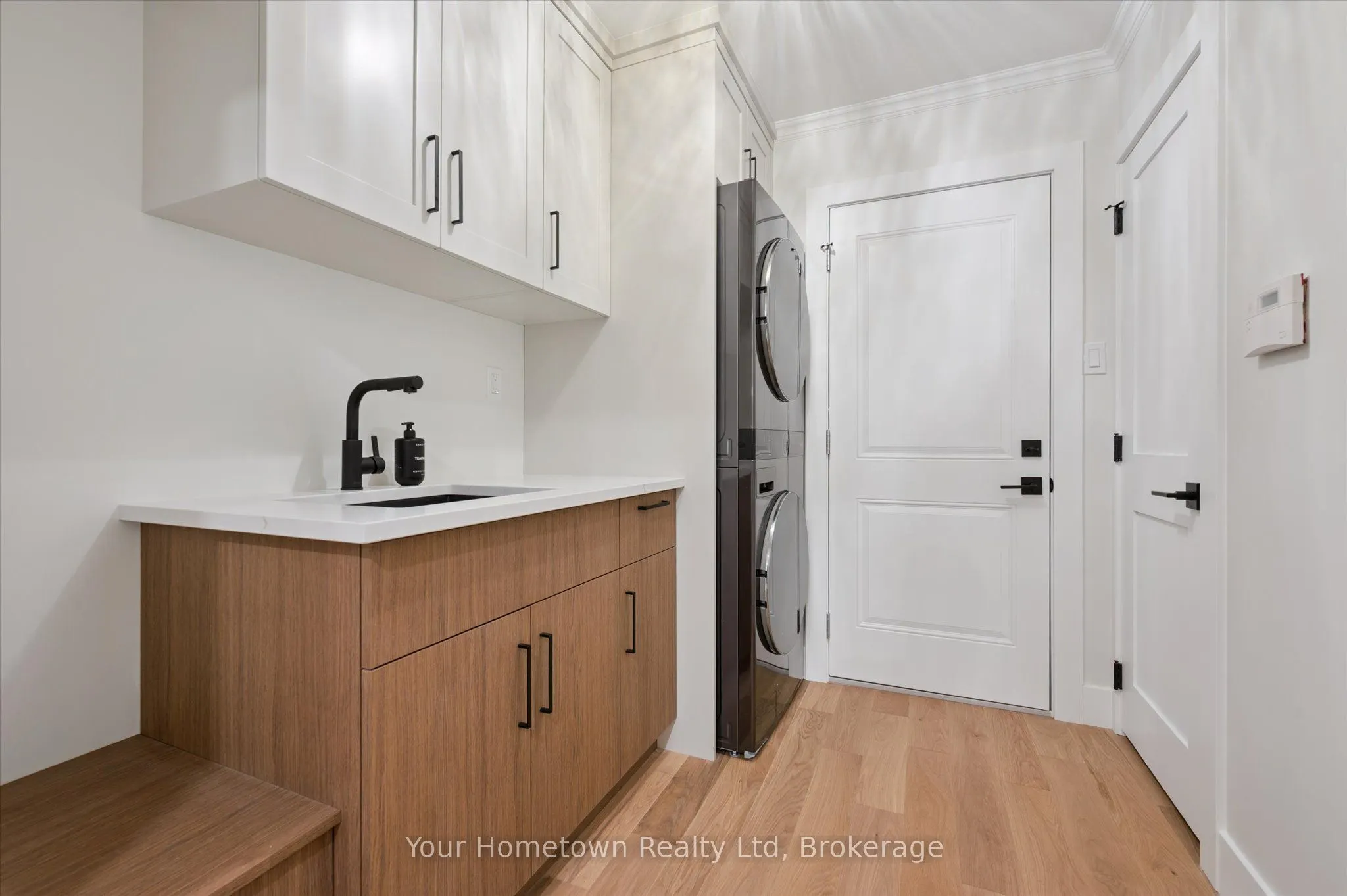 111 Thorndale Place