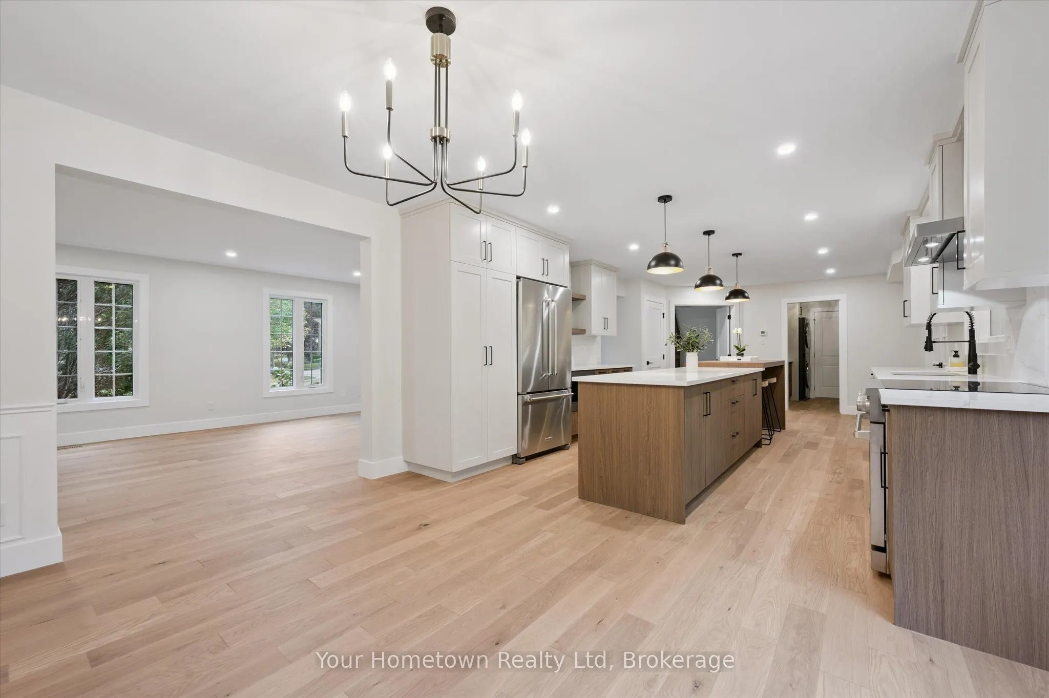 111 Thorndale Place