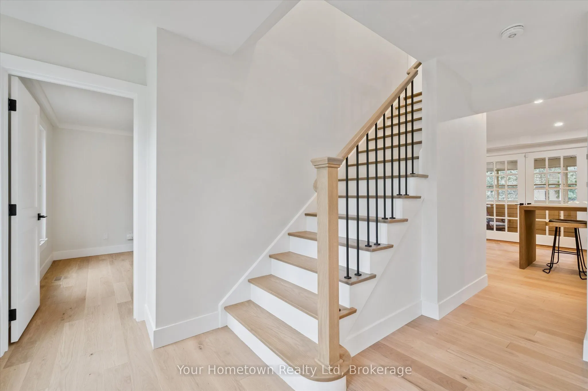 111 Thorndale Place