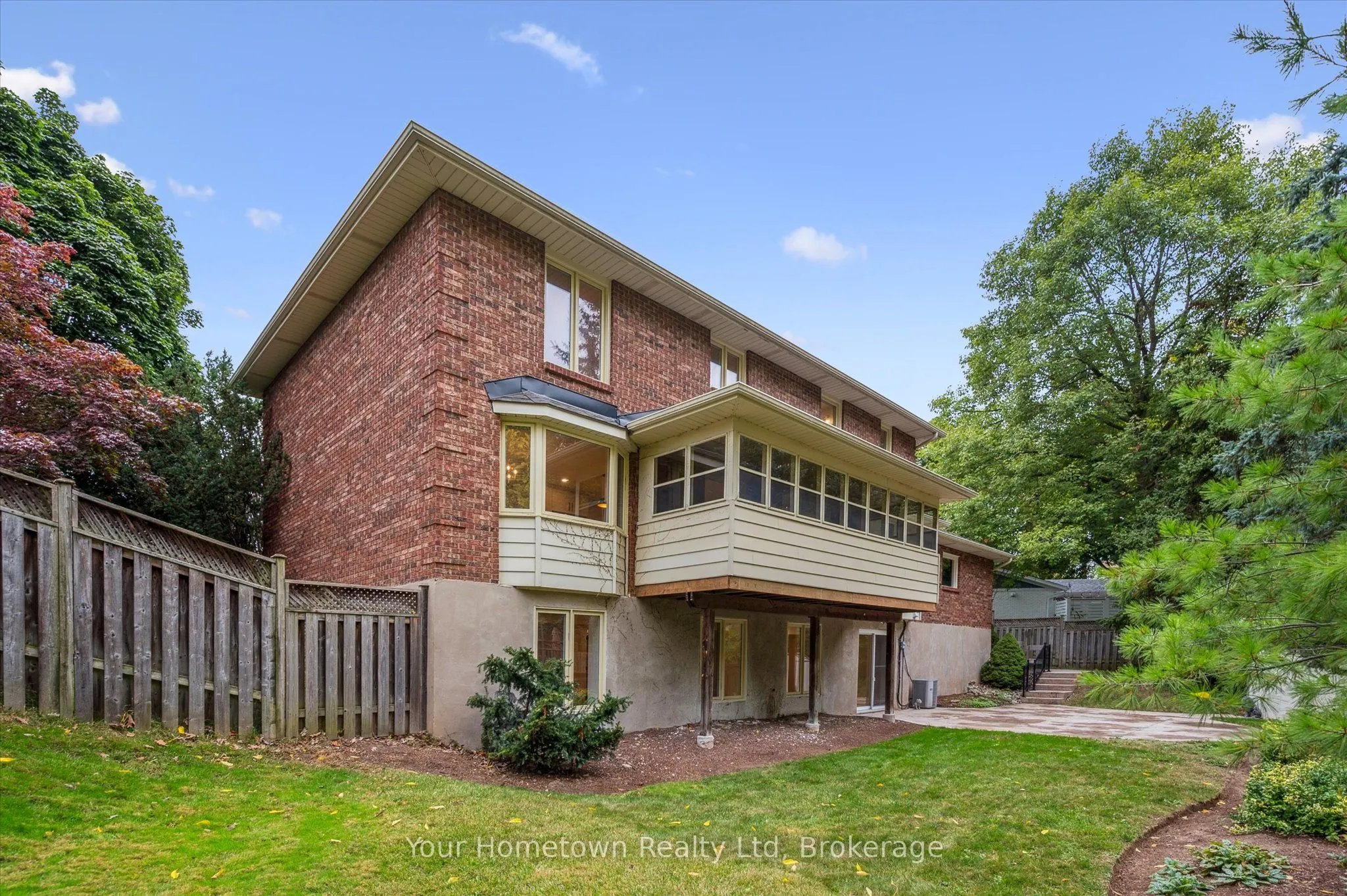 111 Thorndale Place