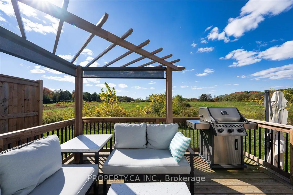 744 Nelson Street W, #9