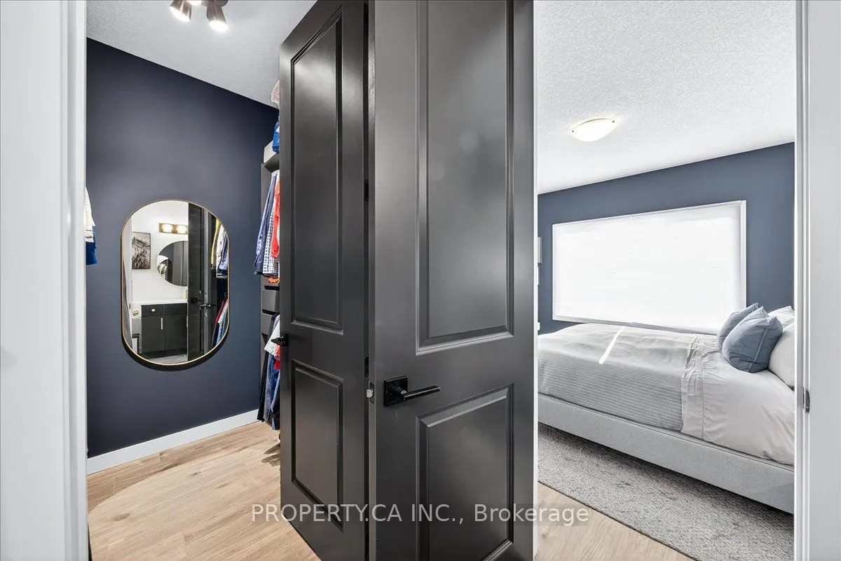 744 Nelson Street W, #9