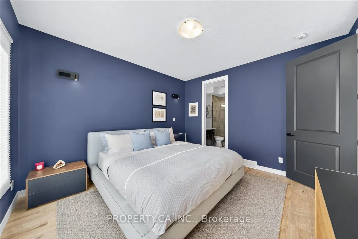 744 Nelson Street W, #9
