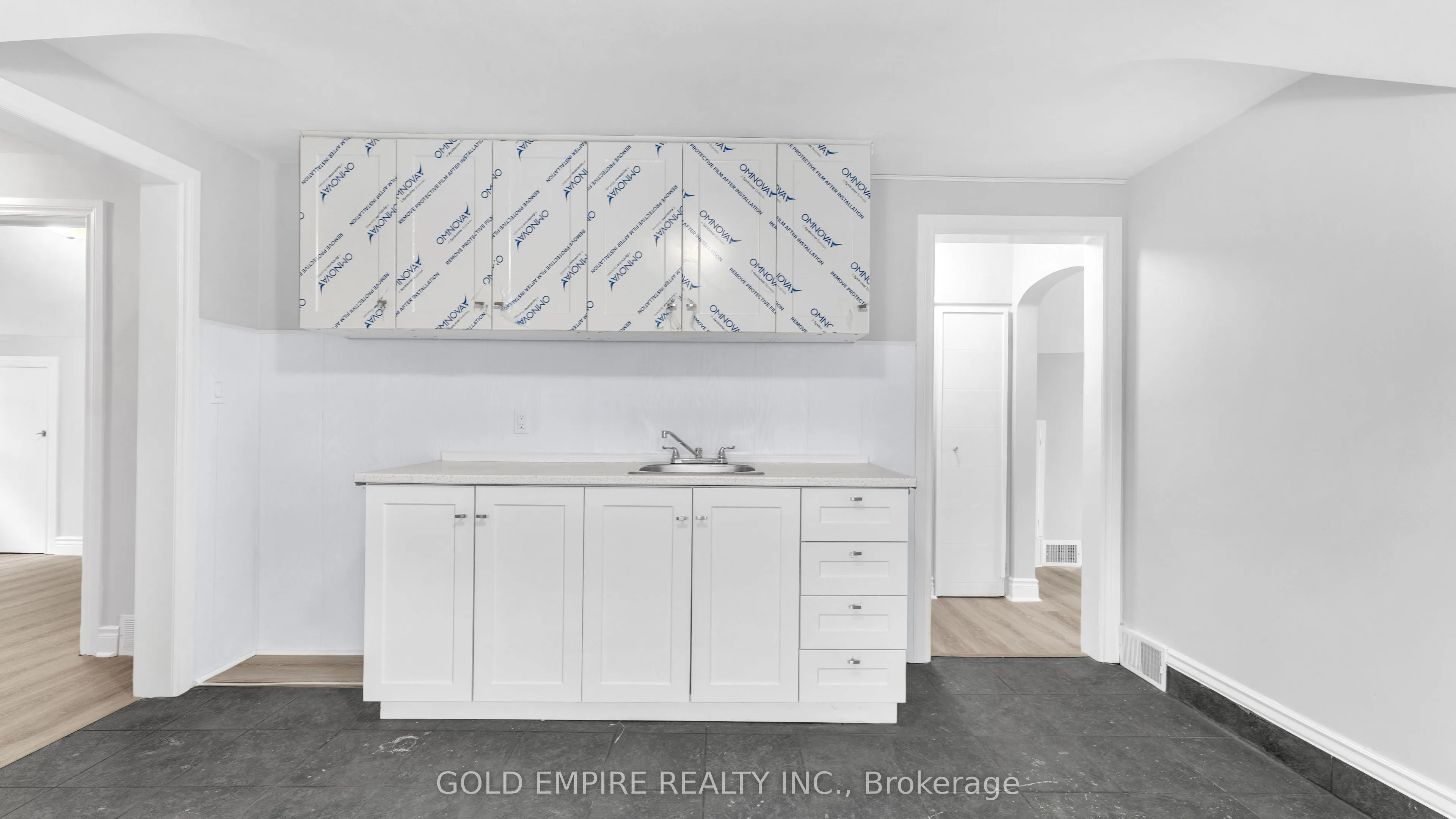 908 Trafalgar Street, #UPPER