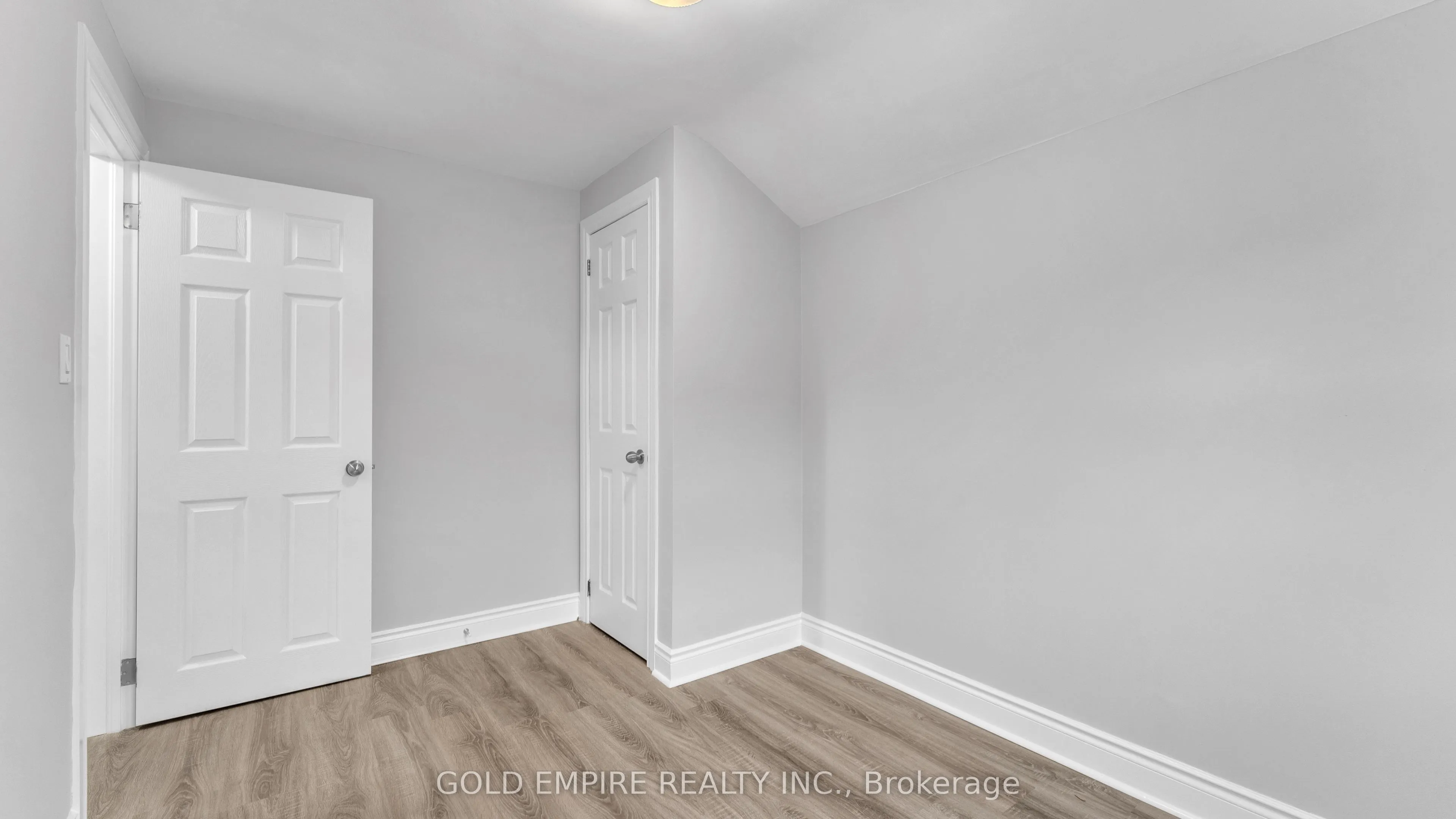 908 Trafalgar Street, #UPPER