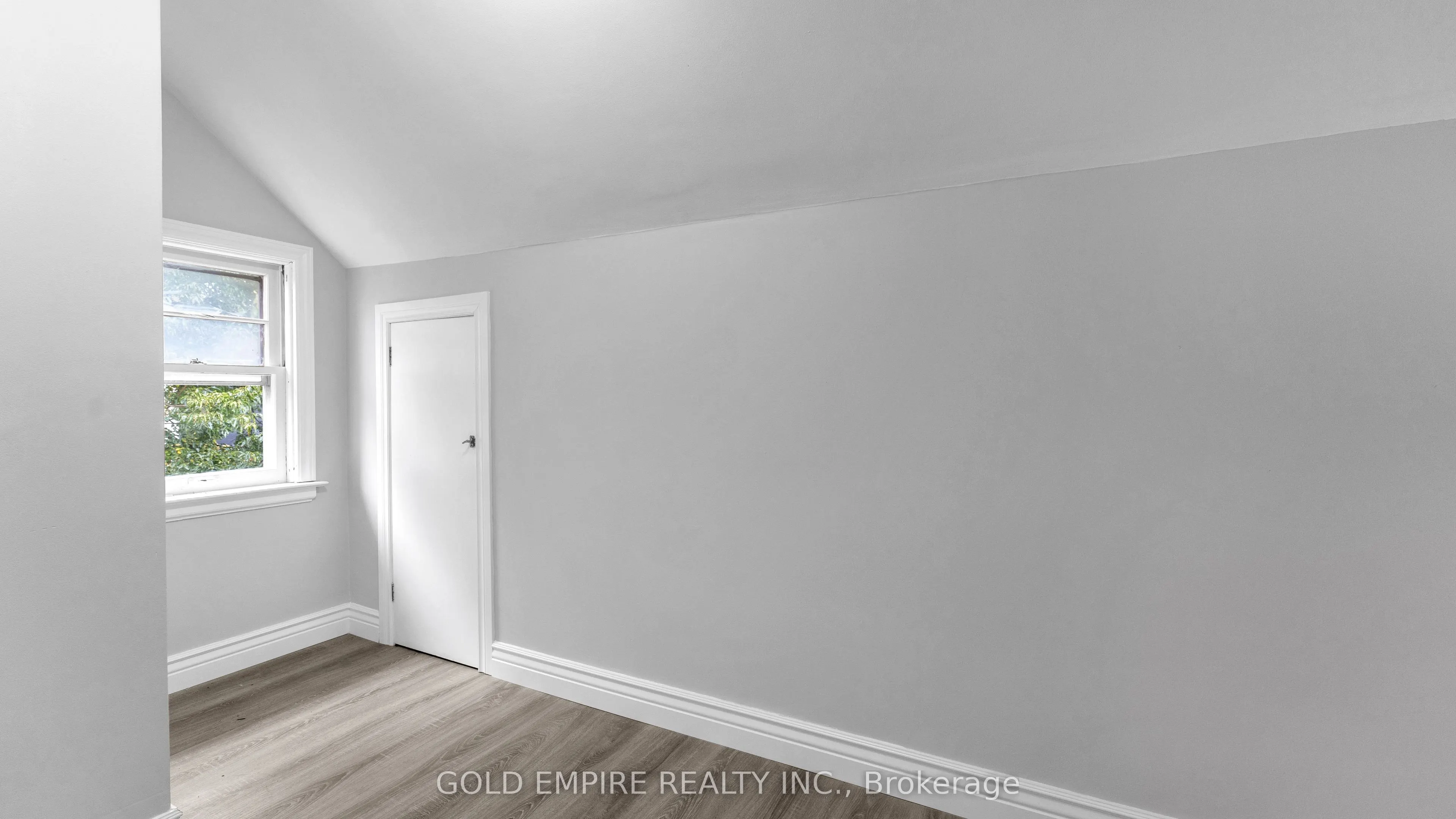 908 Trafalgar Street, #UPPER