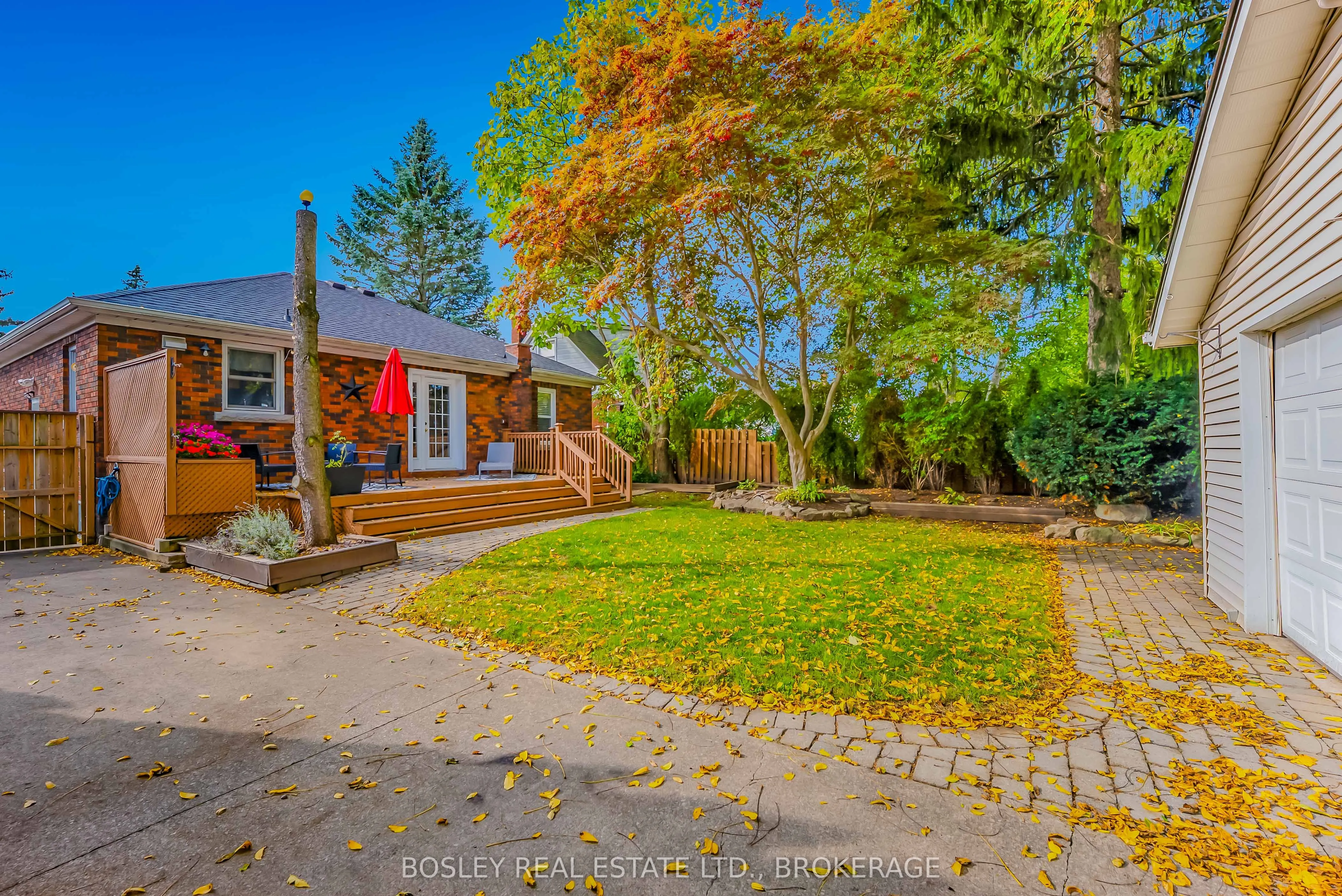6373 Corwin Crescent