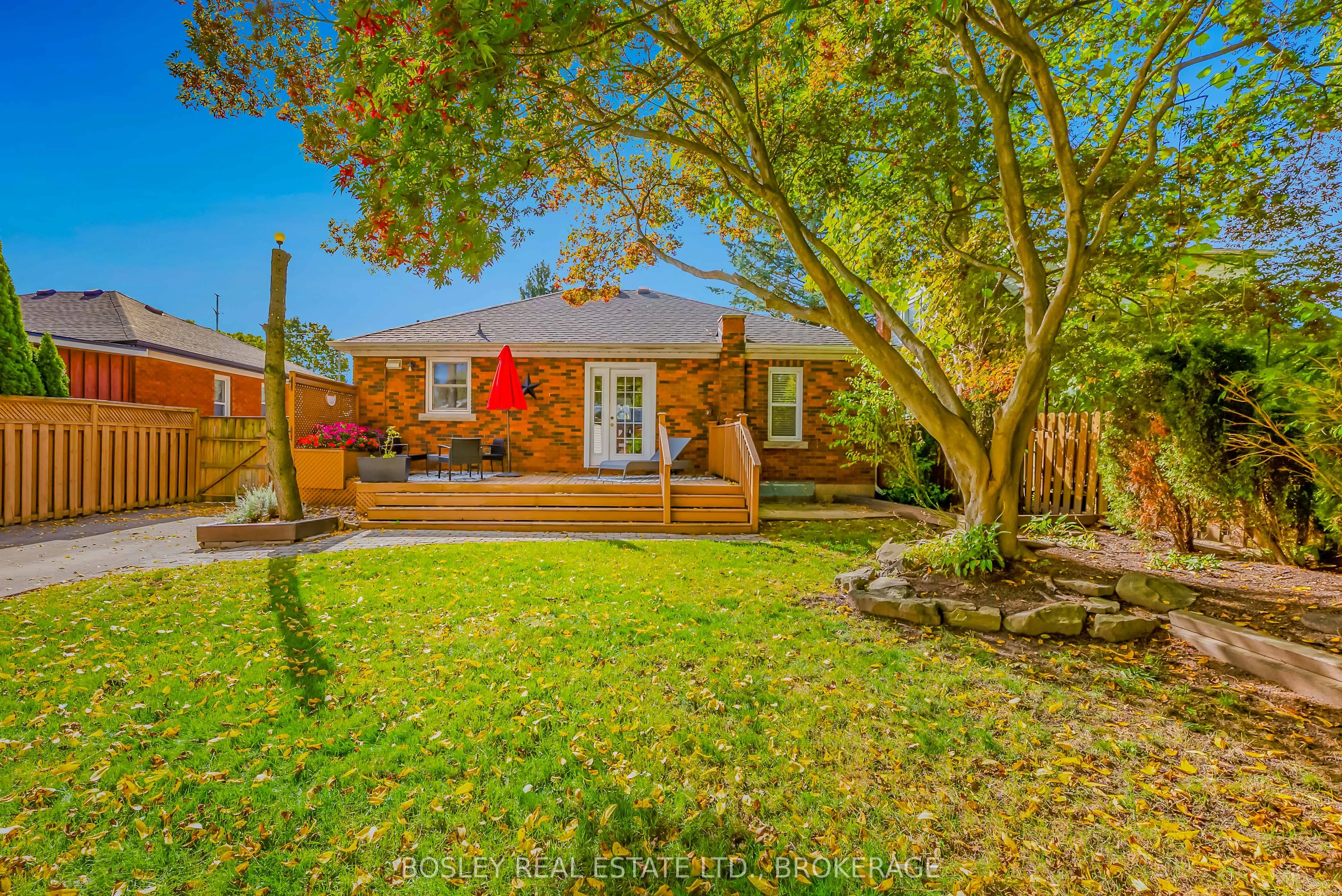 6373 Corwin Crescent