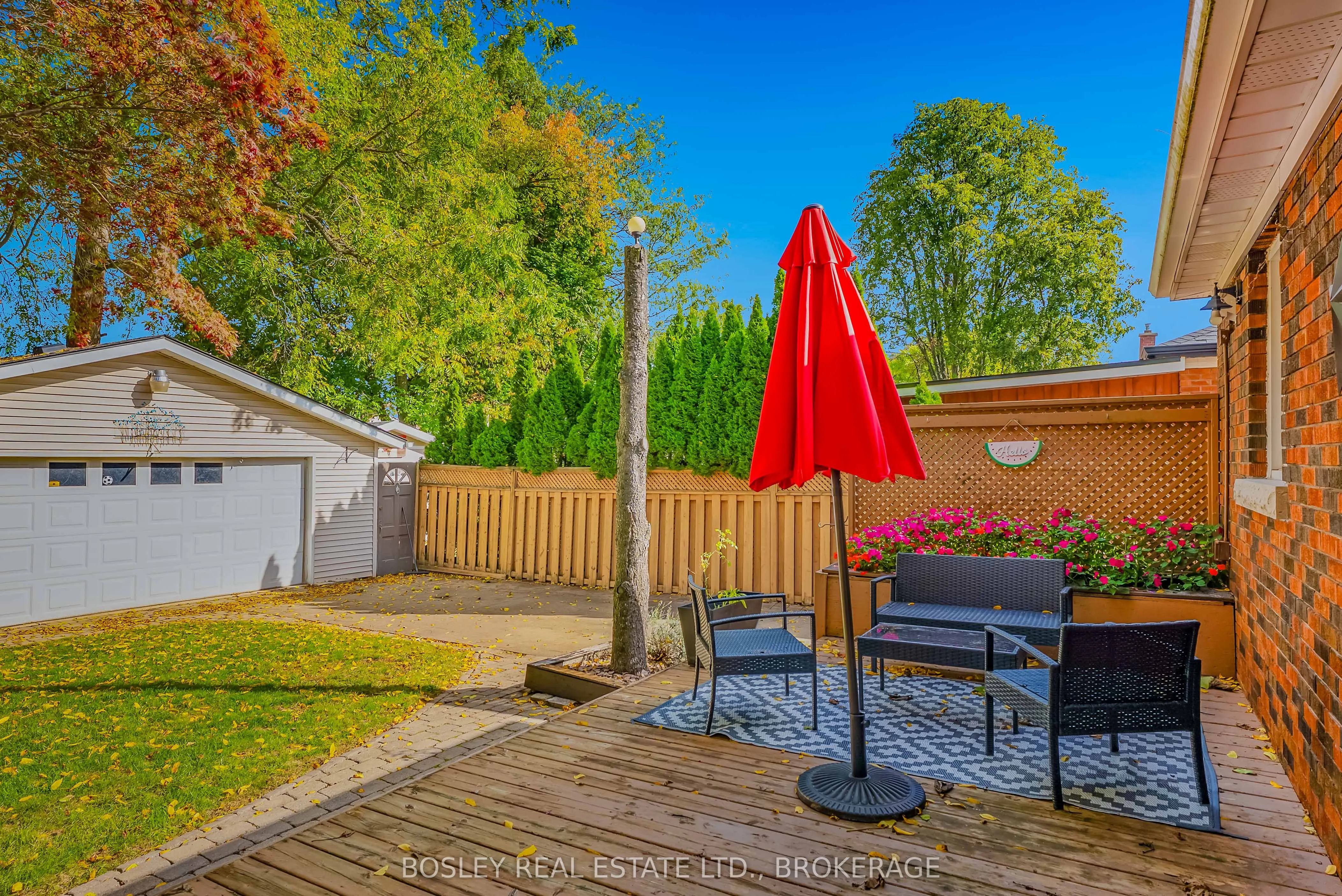6373 Corwin Crescent