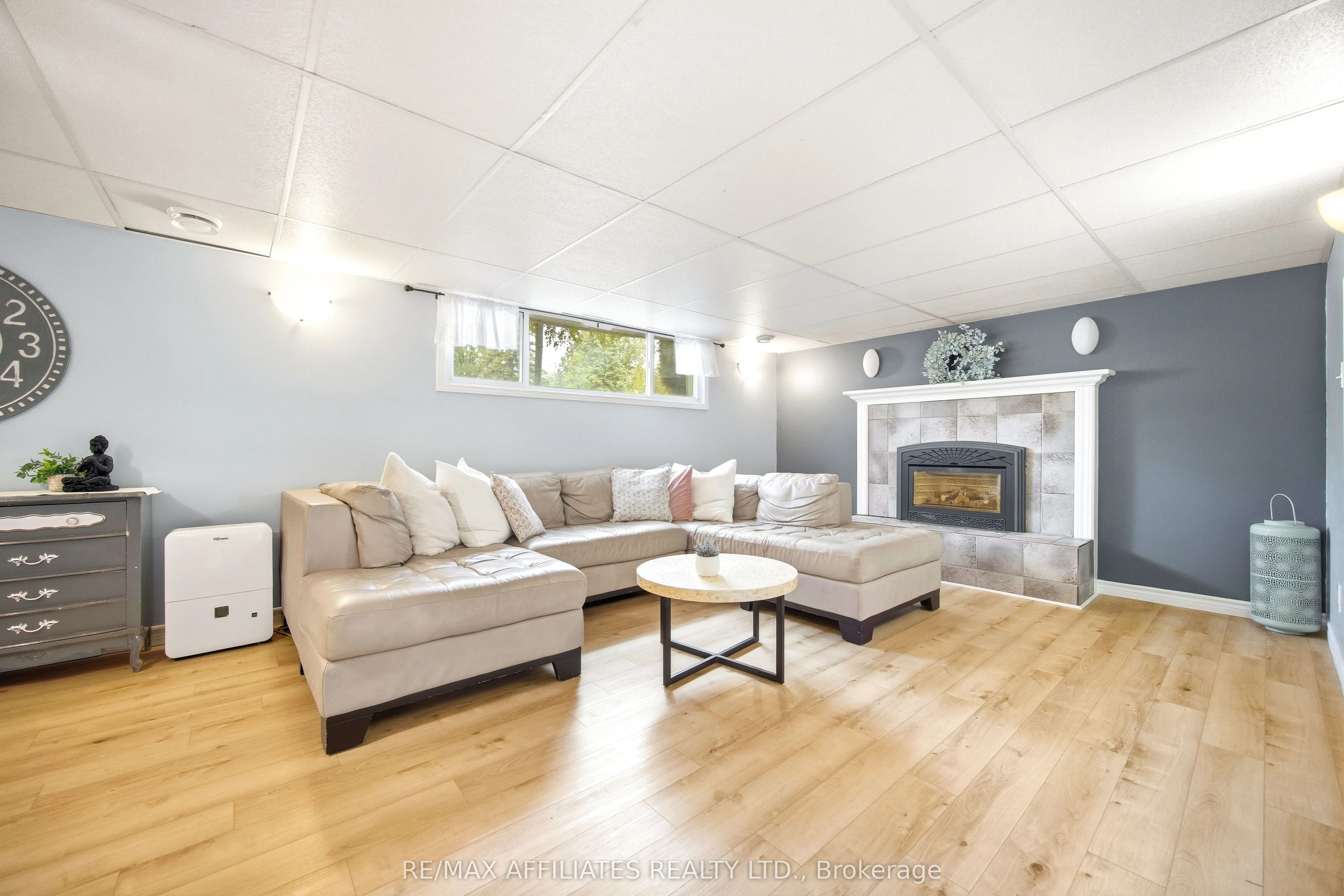 121 Stamford Drive