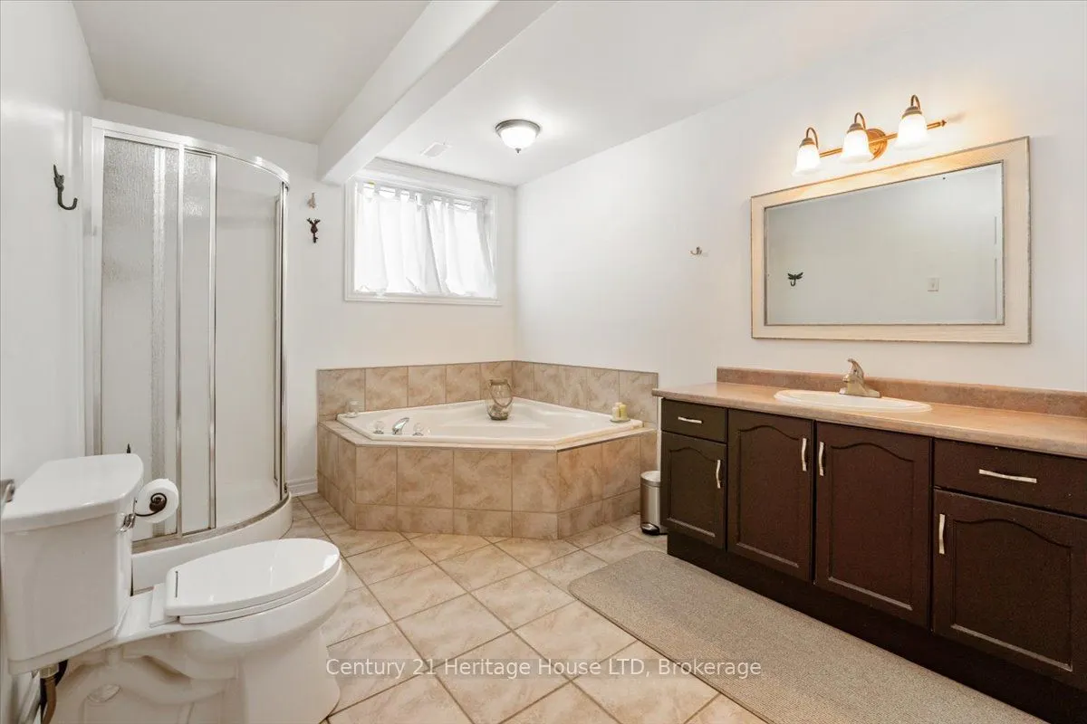 125 Gretel Place